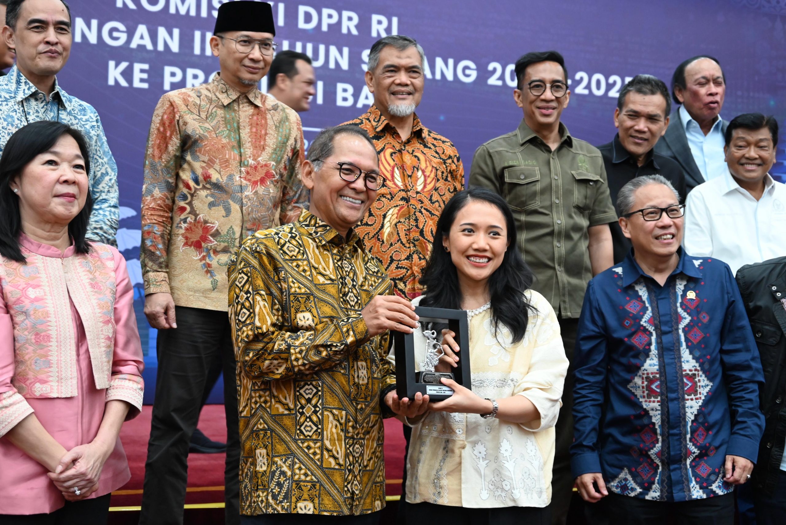 Puteri Komarudin Dukung Penurunan Suku Bunga Acuan