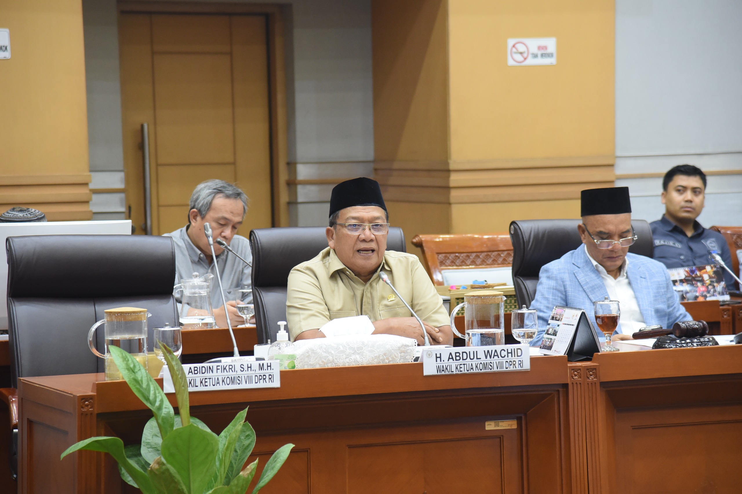 Komisi VIII Kawal Aspirasi Guru Madrasah Swasta Lulusan Passing Grade PPPK 2023