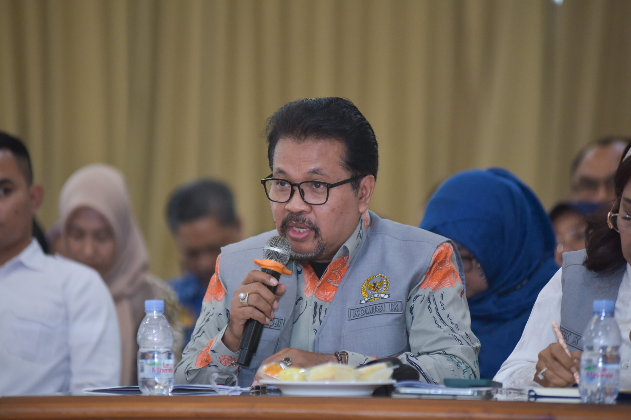 Koordinasi Antar-Instansi terkait Pengawasan Makanan dan Minuman di Cirebon Rendah