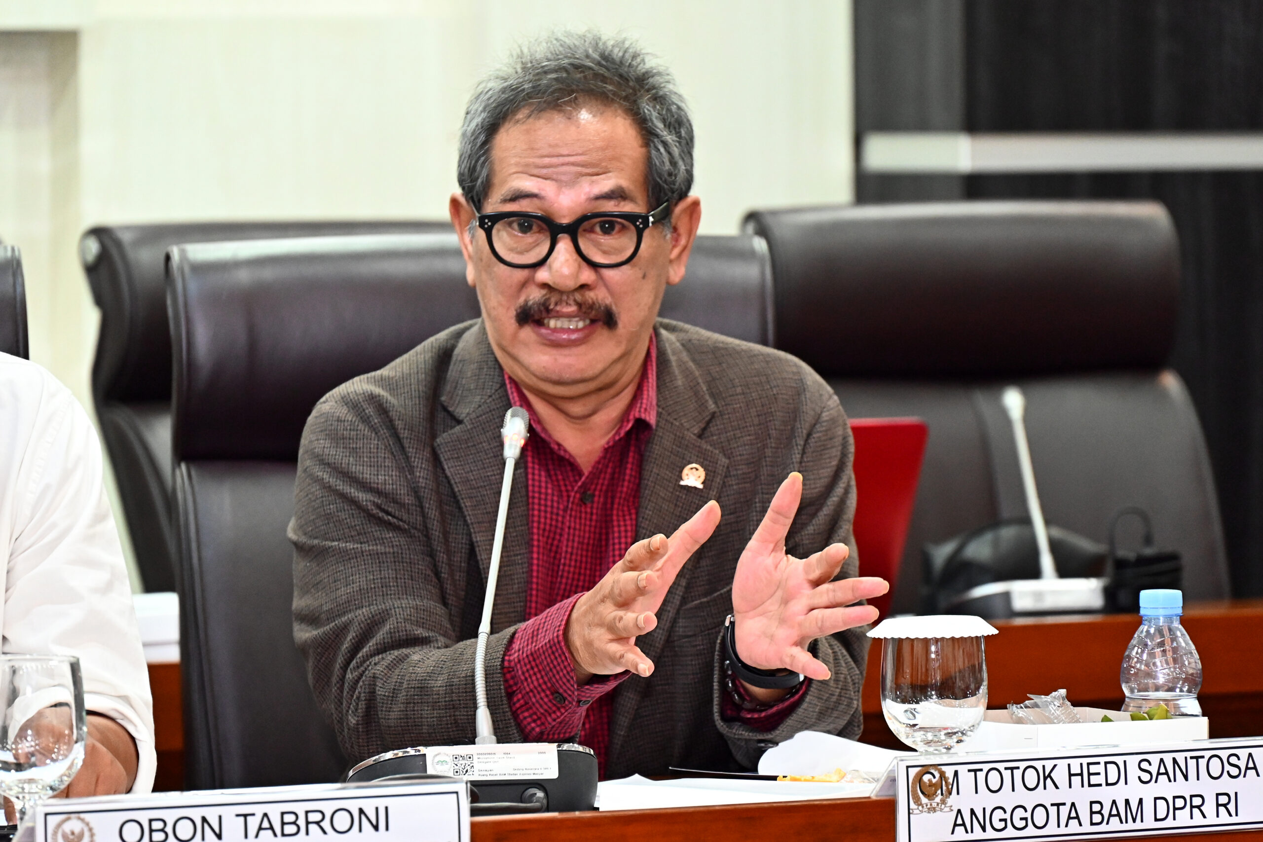 Sebut Upah Tak Berhubungan dengan PHK, Totok Hedi Kritik Dalih Pengusaha