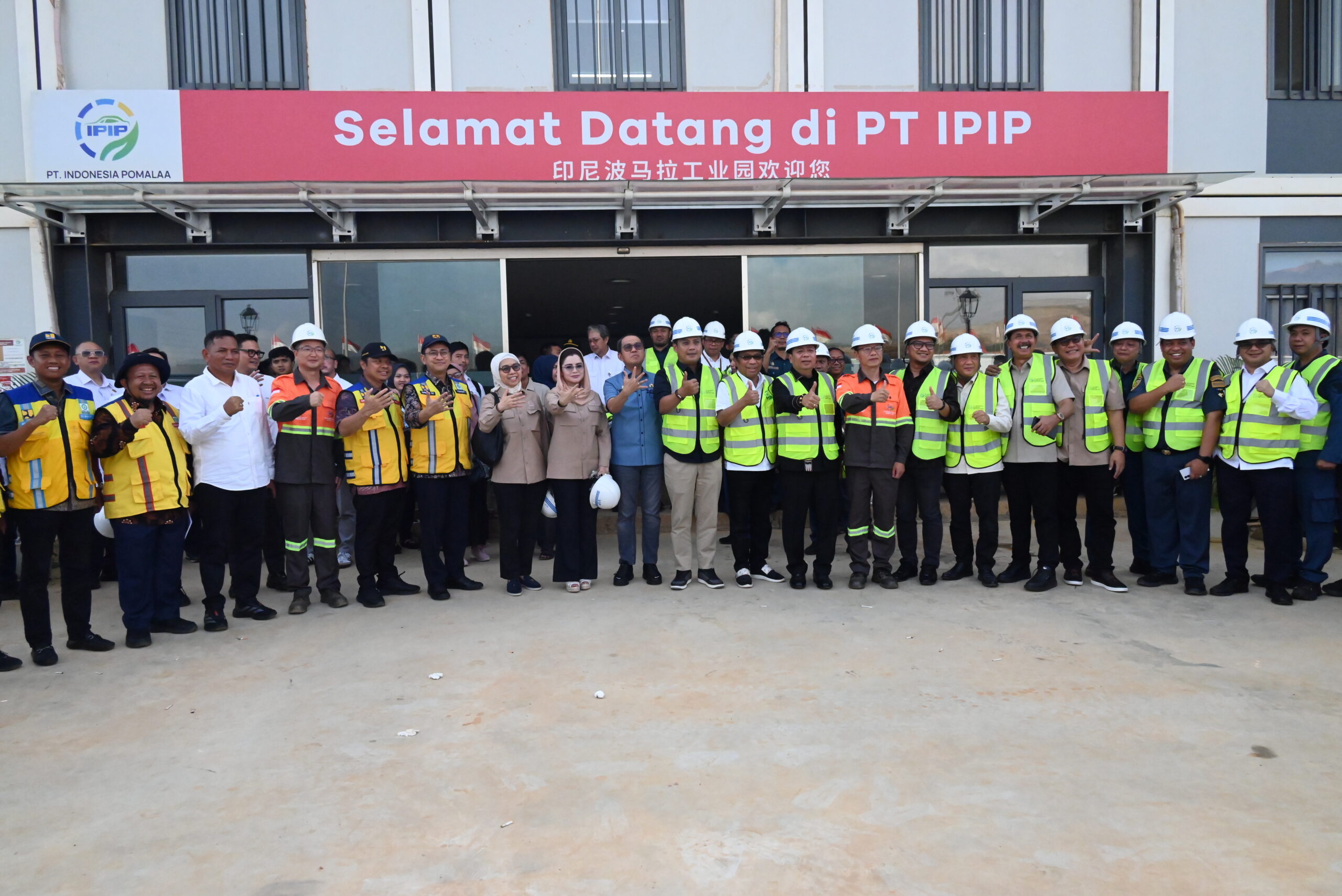 Komisi V Tinjau Progres Pembangunan Smelter dan Tersus PT IPIP di Kolaka