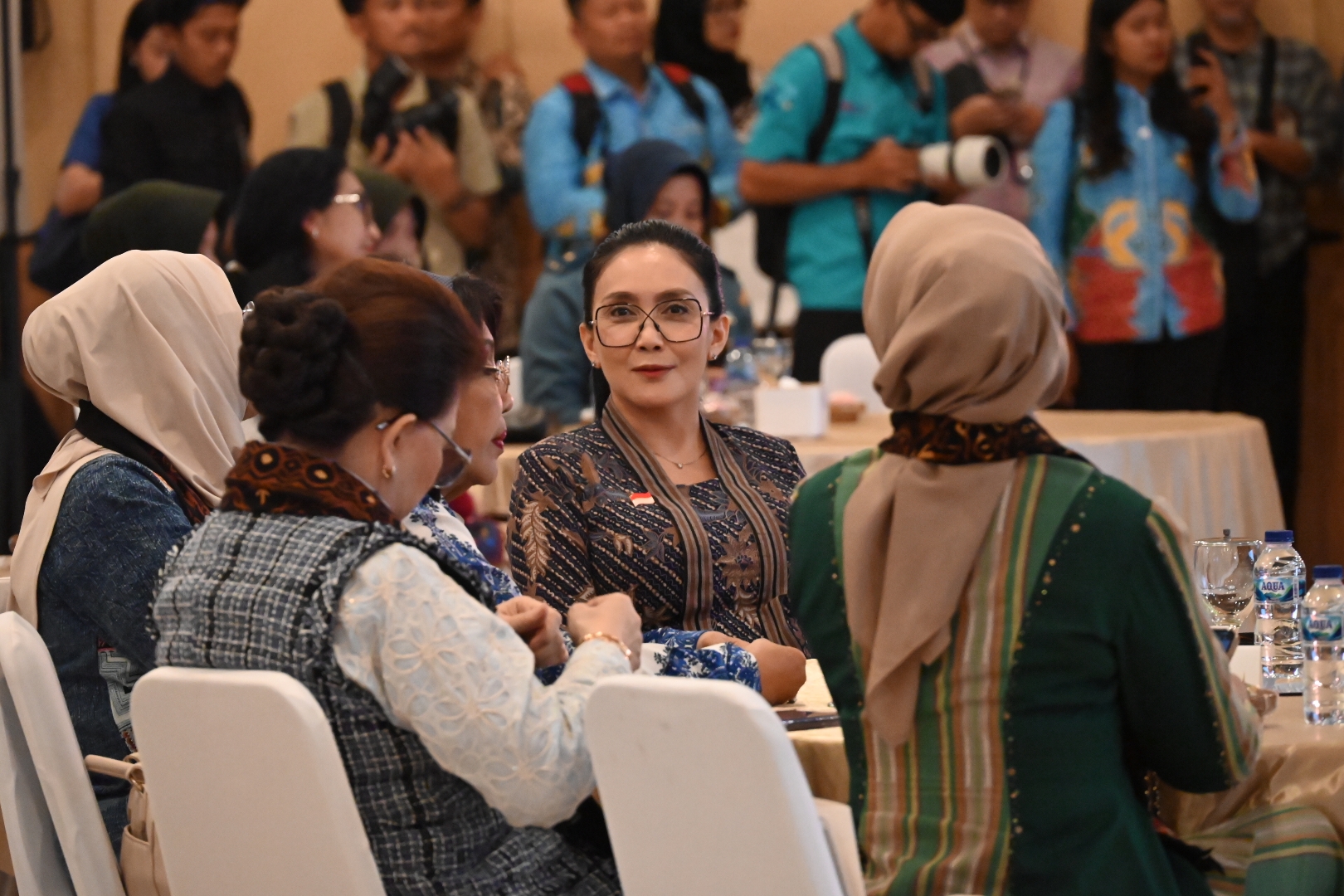 Perlunya Integritas Perempuan Pejabat Negara dalam Penanggulangan Korupsi dan Bencana