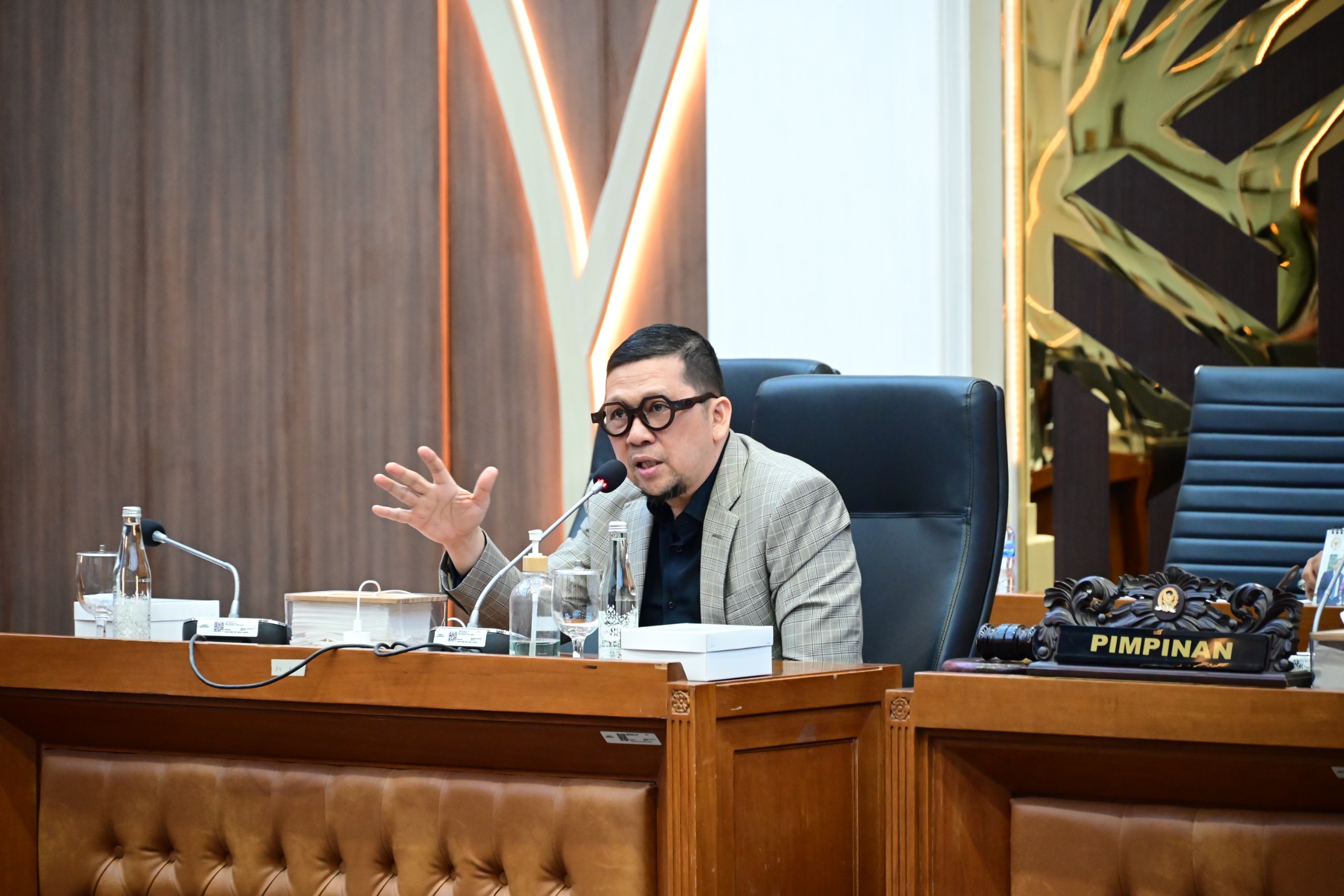 Ahmad Doli Soroti Kewenangan dan Dasar Hukum Kadin dalam Naskah Akademik Revisi UU