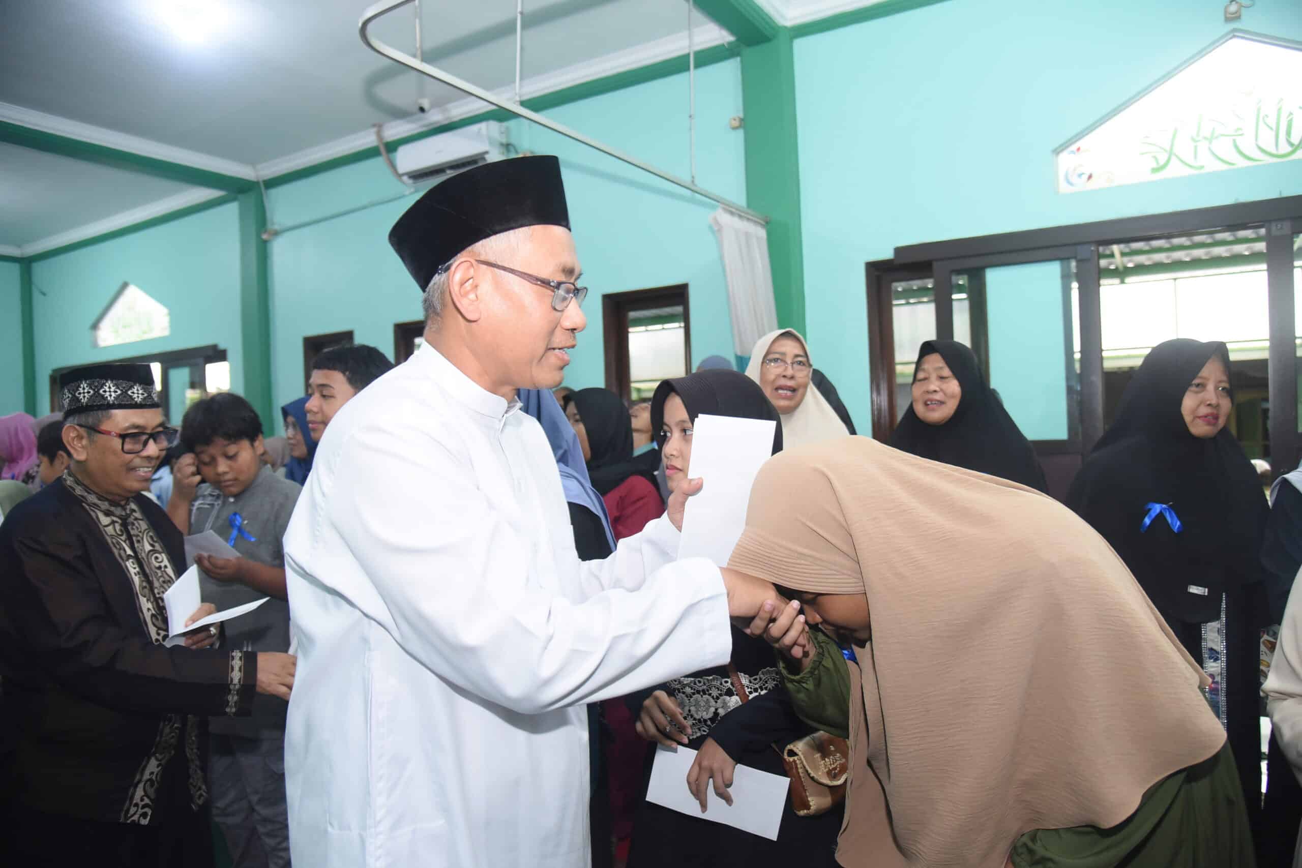 Pelaksanaan Santunan Yatim dan Dhuafa Tiga Kali Pertahun, UPZ Baznas Setjen DPR RI Perkuat Sosialisasi dan Transparansi
