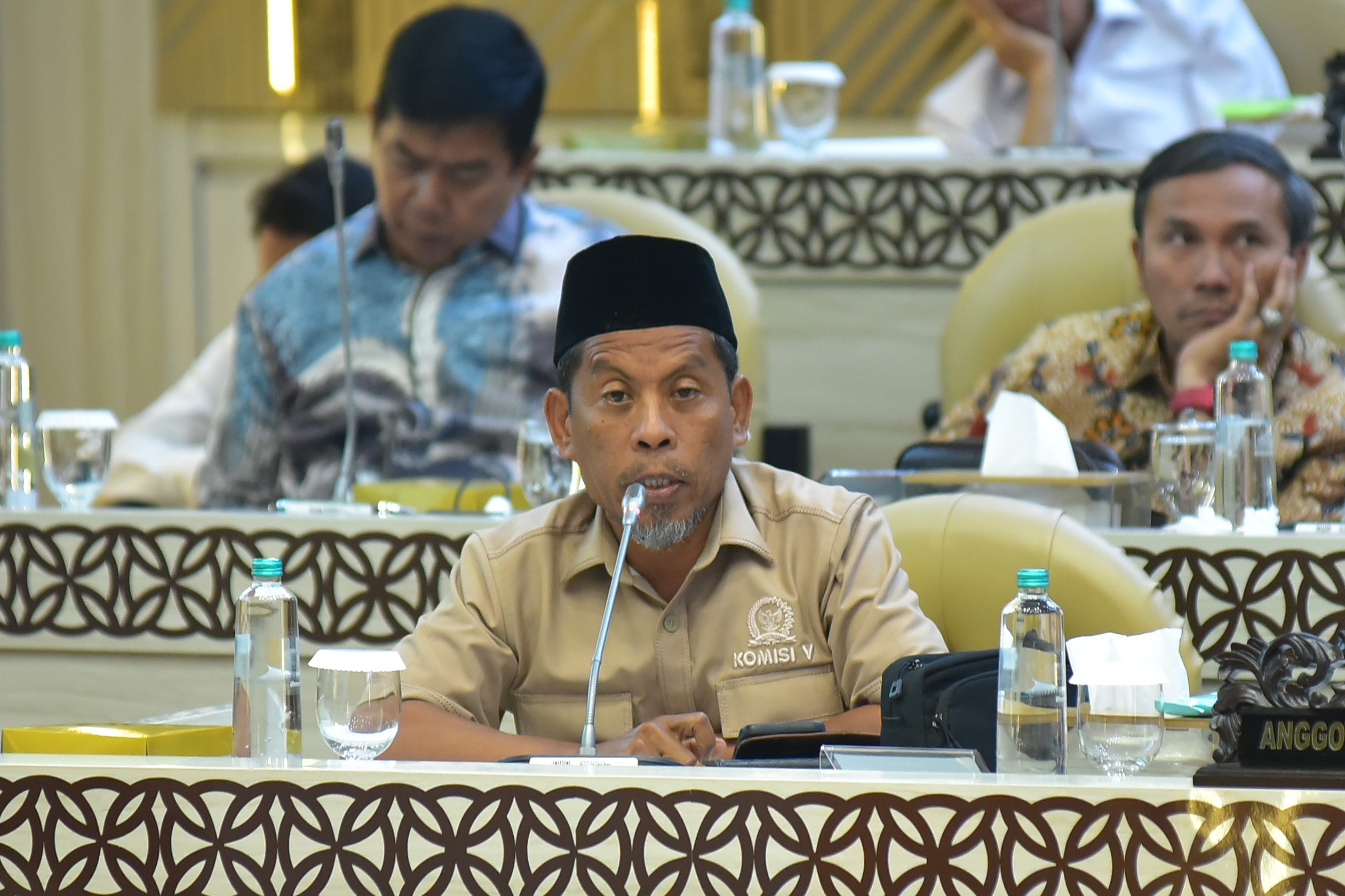 Abdul Hadi Soroti Fenomena Perangkat Desa Beralih Jadi Pekerja MBG