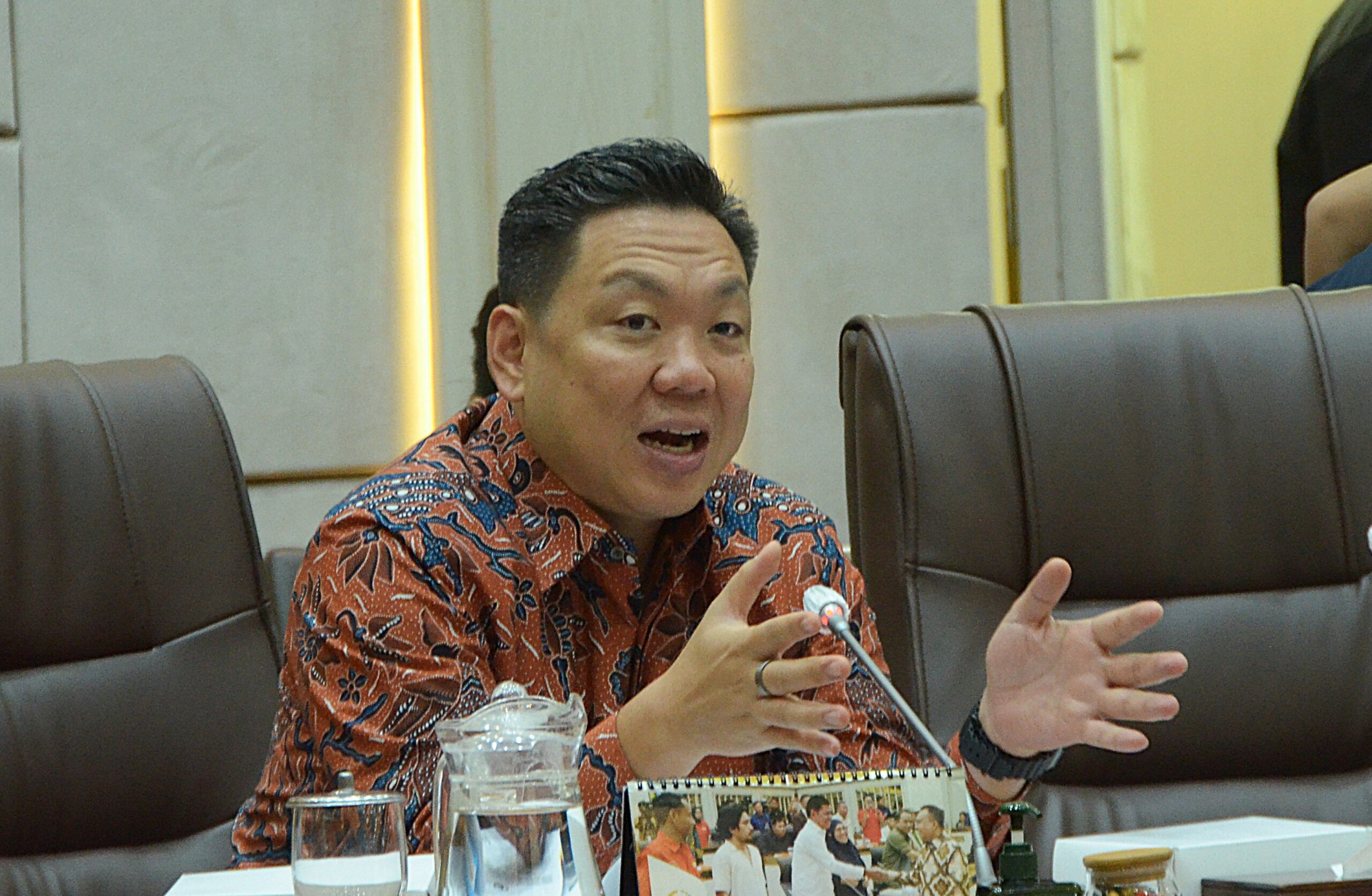 Negara Mampu Gratiskan BPJS Seluruh Warga Negara, Hanya Butuh Political Will!