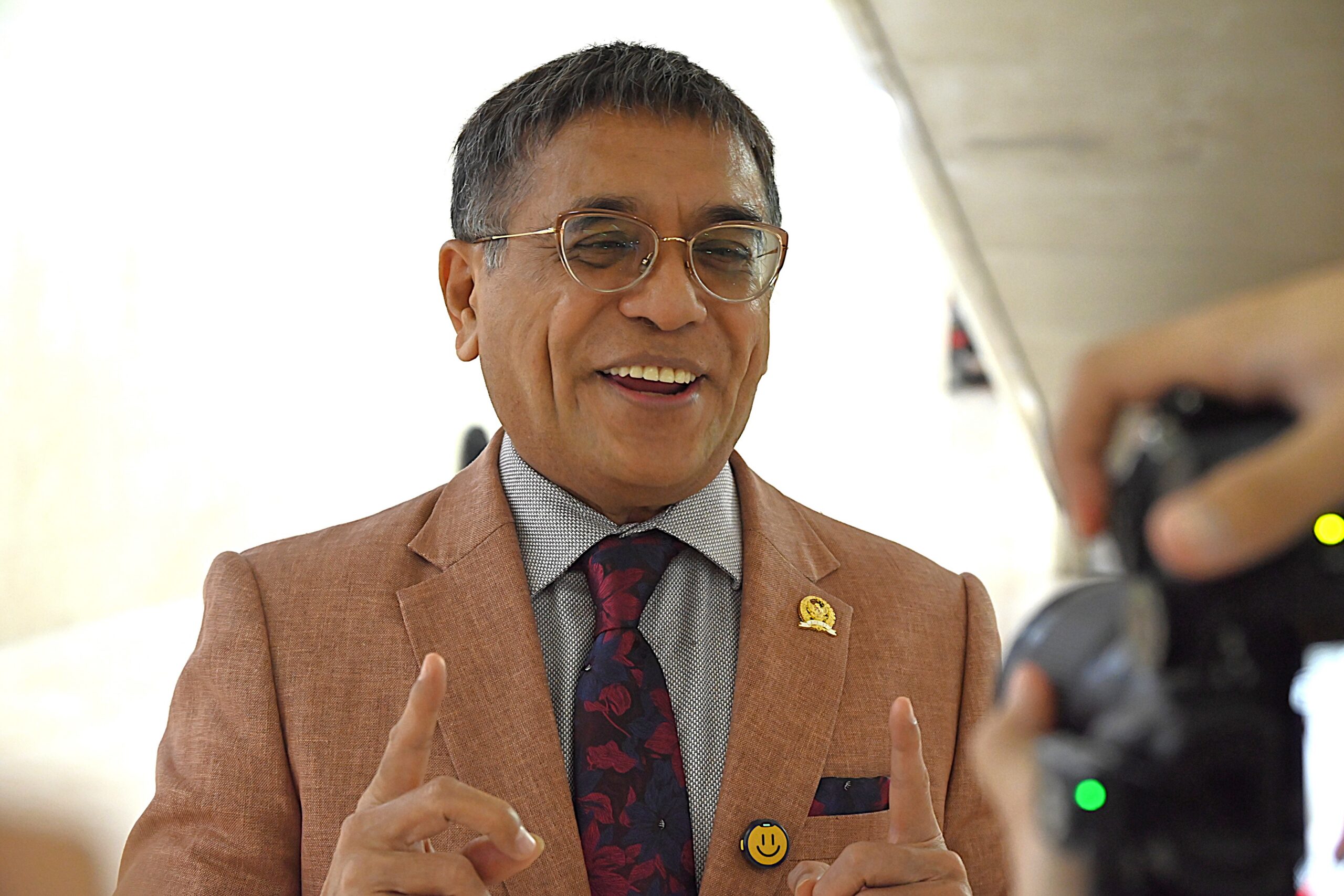 Samuel Wattimena: UMKM Tak Cukup Dibina, Harus Dilindungi dan Diserap Pasar