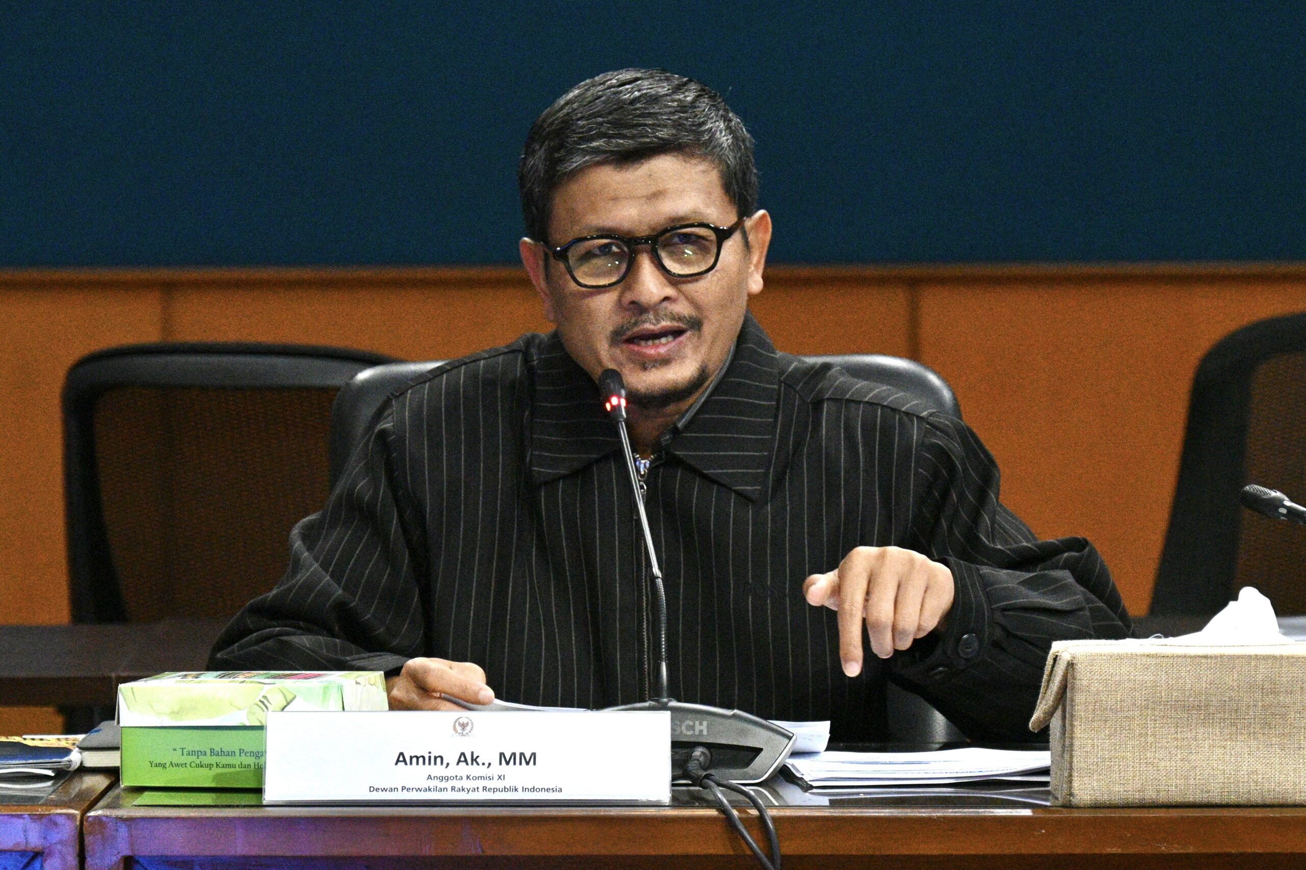 Kerusakan Infrastruktur dan UMKM Terdampak Bencana Jadi Sorotan Komisi XI di Sumbar