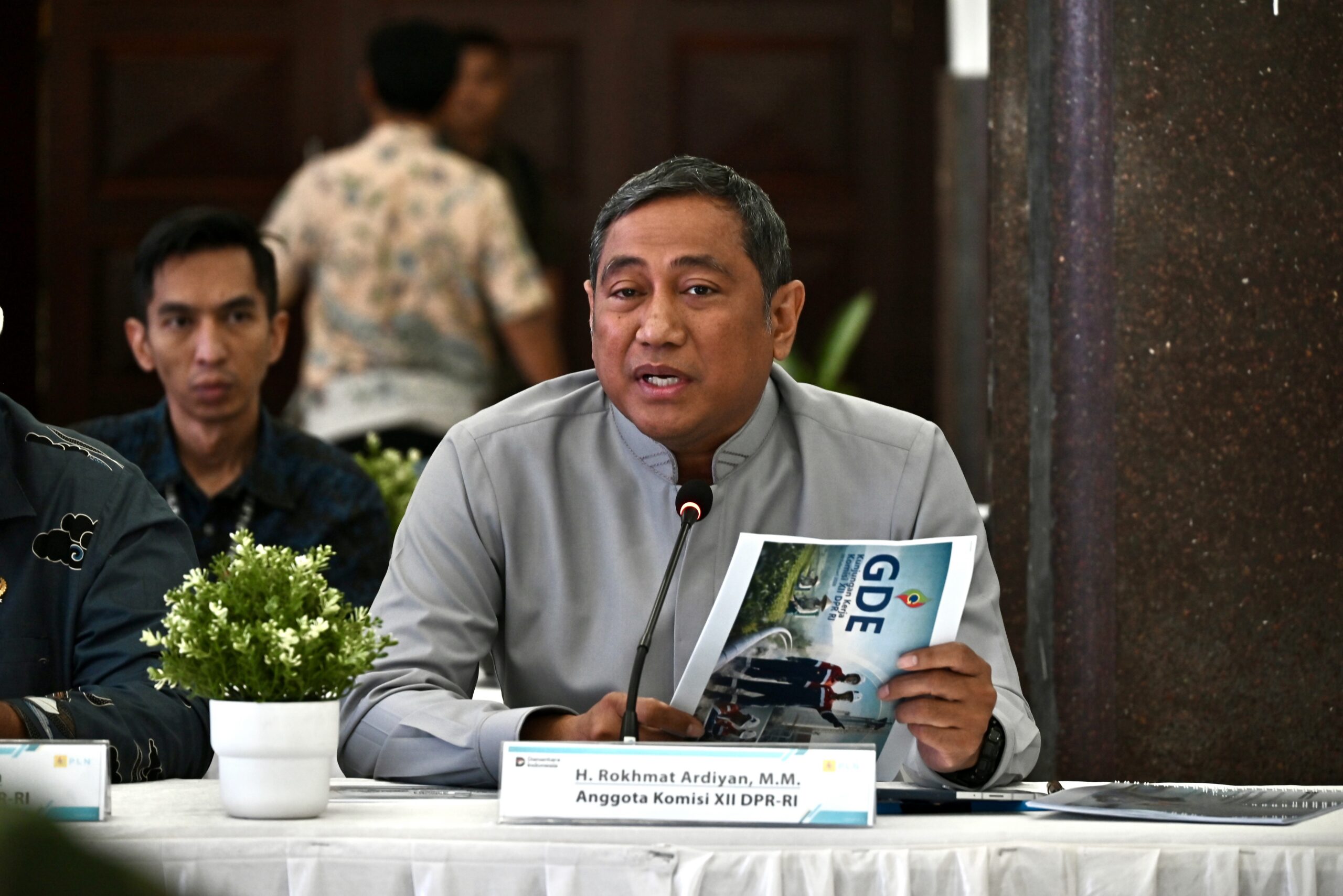 Kawal Elektrifikasi Nasional, Rokhmat Ardiyan Pastikan Cadangan Listrik Jabar Aman dan Dorong Potensi EBT