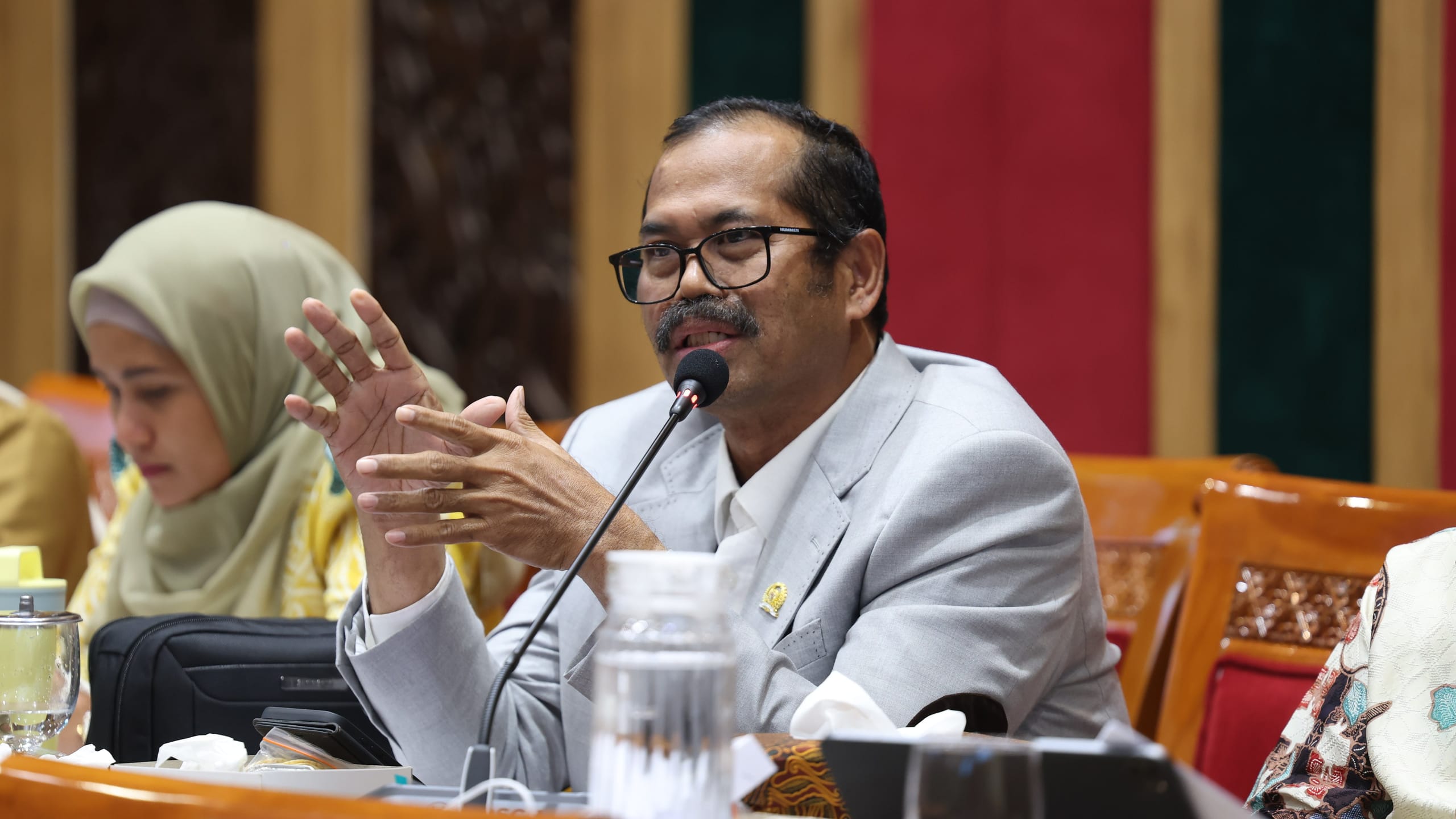 Furtasan Dorong RUU Sisdiknas Hapus Dikotomi Status Guru