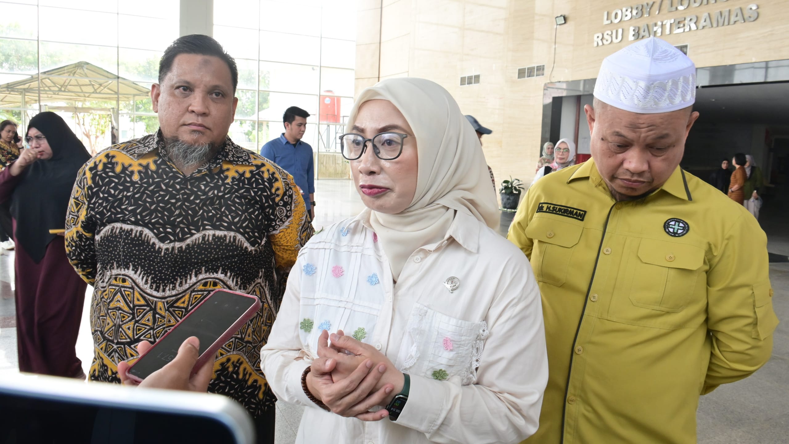 Nihayatul Wafiroh Desak Kemenkes Anggarkan Ambulans Udara untuk Sultra