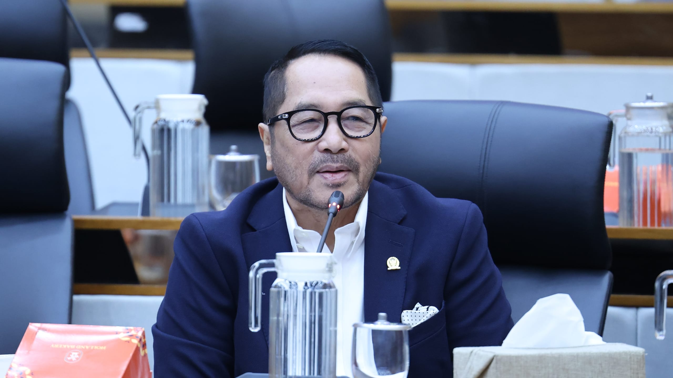 Minta Evaluasi Total Penanganan Karhutla, Firman Soebagyo: Keselamatan Petugas Jadi Prioritas