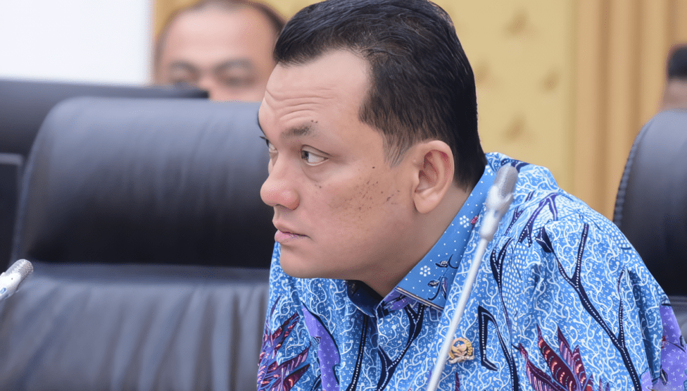 Wakil Ketua Komisi VI DPR RI Martin Y. Manurung dalam RDP Komisi VI dengan Dirut PT PLN, Dirut PT RNI/ID Food dan Dirut PT Reasuransi Indonesia, di Gedung Nusantara I, DPR RI, Senayan, Jakarta, Rabu (20/9/2023). Foto: Oji/Man.