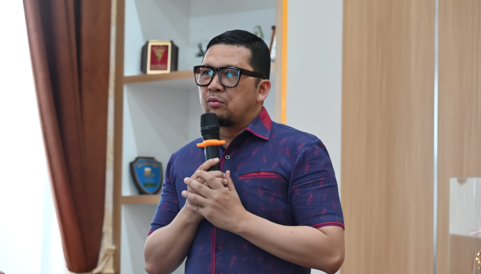Ketua Komisi II DPR RI Ahmad Doli Kurnia saat memimpin Kunjungan Kerja Spesifik (Kunspik) Komisi II ke Pematang Siantar, Kamis, (16/11/2023). Foto: Shen/Man.