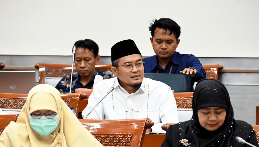 Anggota Komisi VIII DPR RI Wisnu Wijaya saat menghadiri Rapat Kerja Komisi VIII DPR RI dengan Kementerian Agama, di Ruang Rapat, Gedung Nusantara II, DPR RI, Senayan, Jakarta, Senin (6/11/2023). Foto: Mentari/Man.