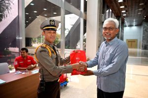 Tembus 250 Kantong, Pegawai Setjen DPR RI Antusias Melakukan Donor Darah