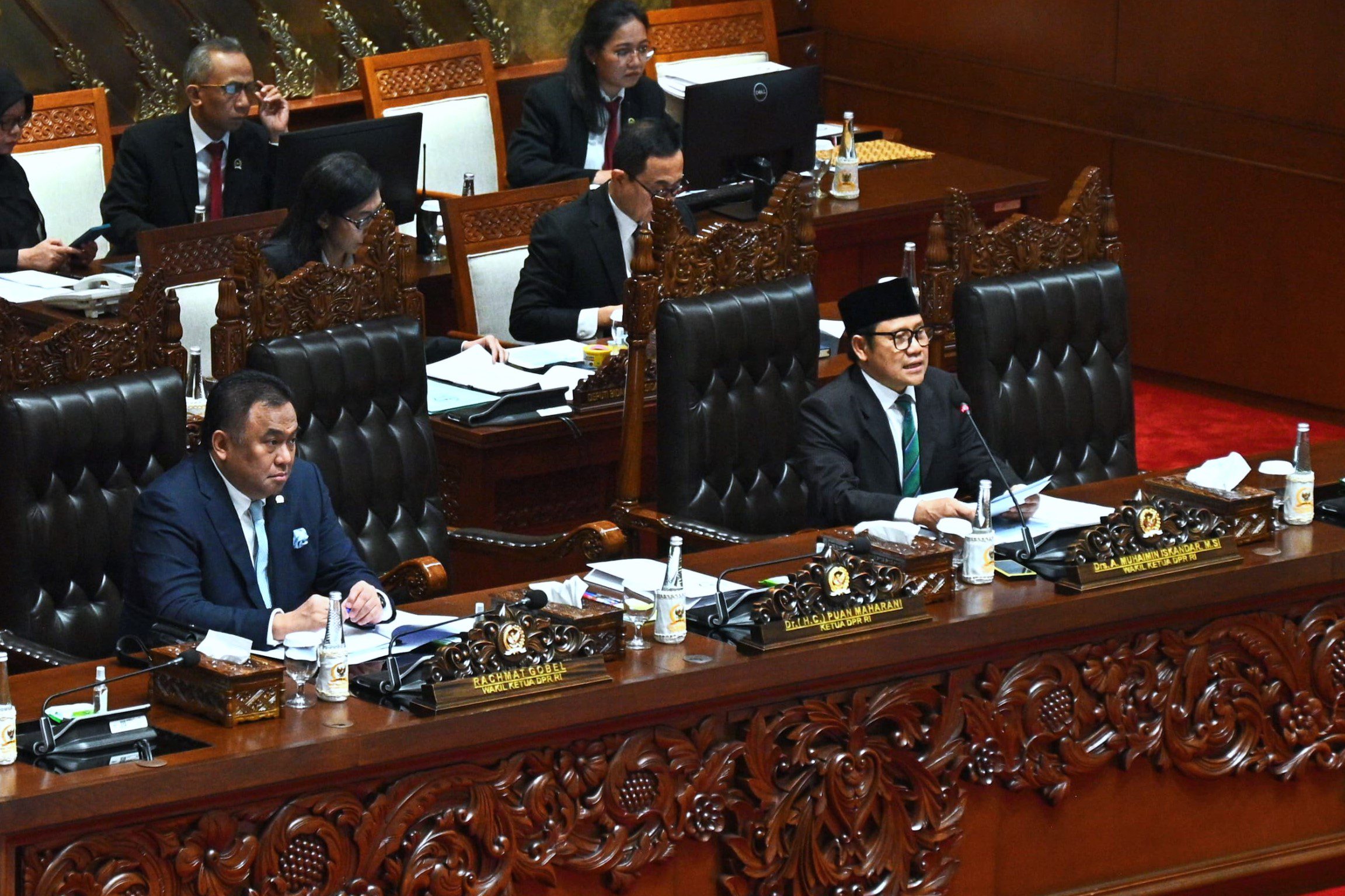 Wakil Ketua DPR RI Muhaimin Iskandar dalam Rapat Paripurna DPR RI Ke-21 Masa Sidang V Tahun Sidang 2023-2024 mengesahkan pembentukan panitia khusus (pansus) hak anget penyelenggaraan ibadah haji di Gedung Nusantara II, Jakarta, Senayan, Selasa (9/7/2024). Foto: Farhan/Andri.