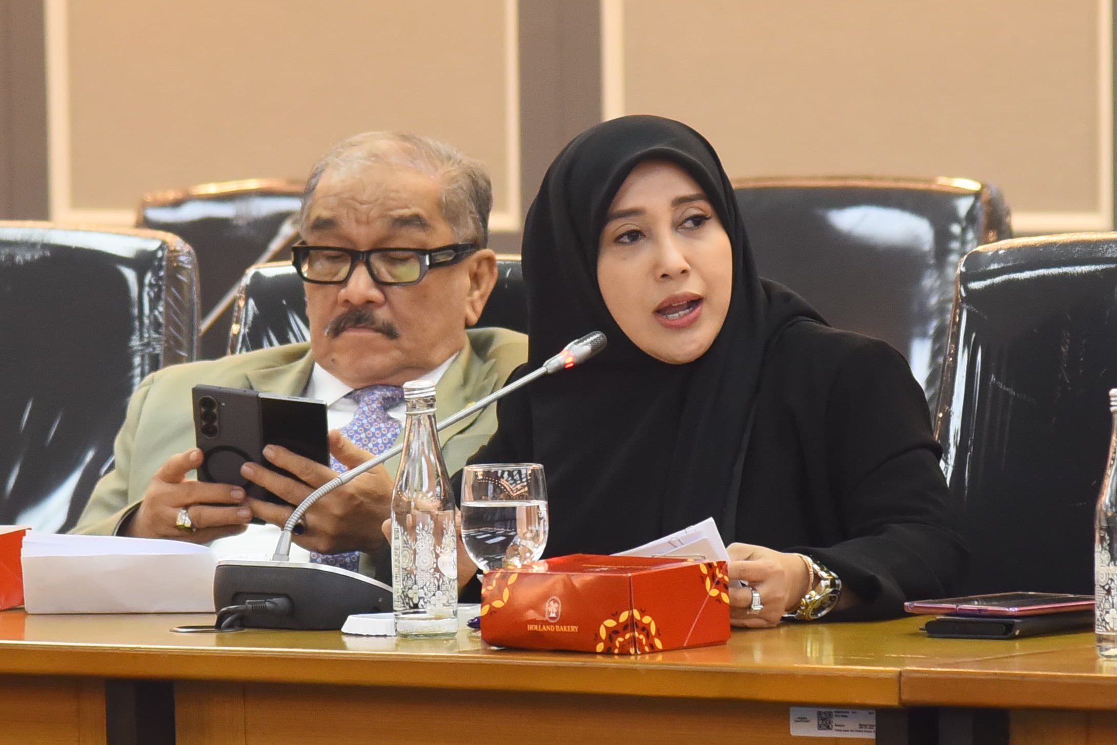 Anggota Komisi XIII DPR RI, Meity Rahmatia, saat audiensi Komisi XIII DPR RI dengan Komnas Perempuan di Gedung Nusantara II, Senayan, Jakarta, Kamis (23/1/2025). Foto: Runi/vel.