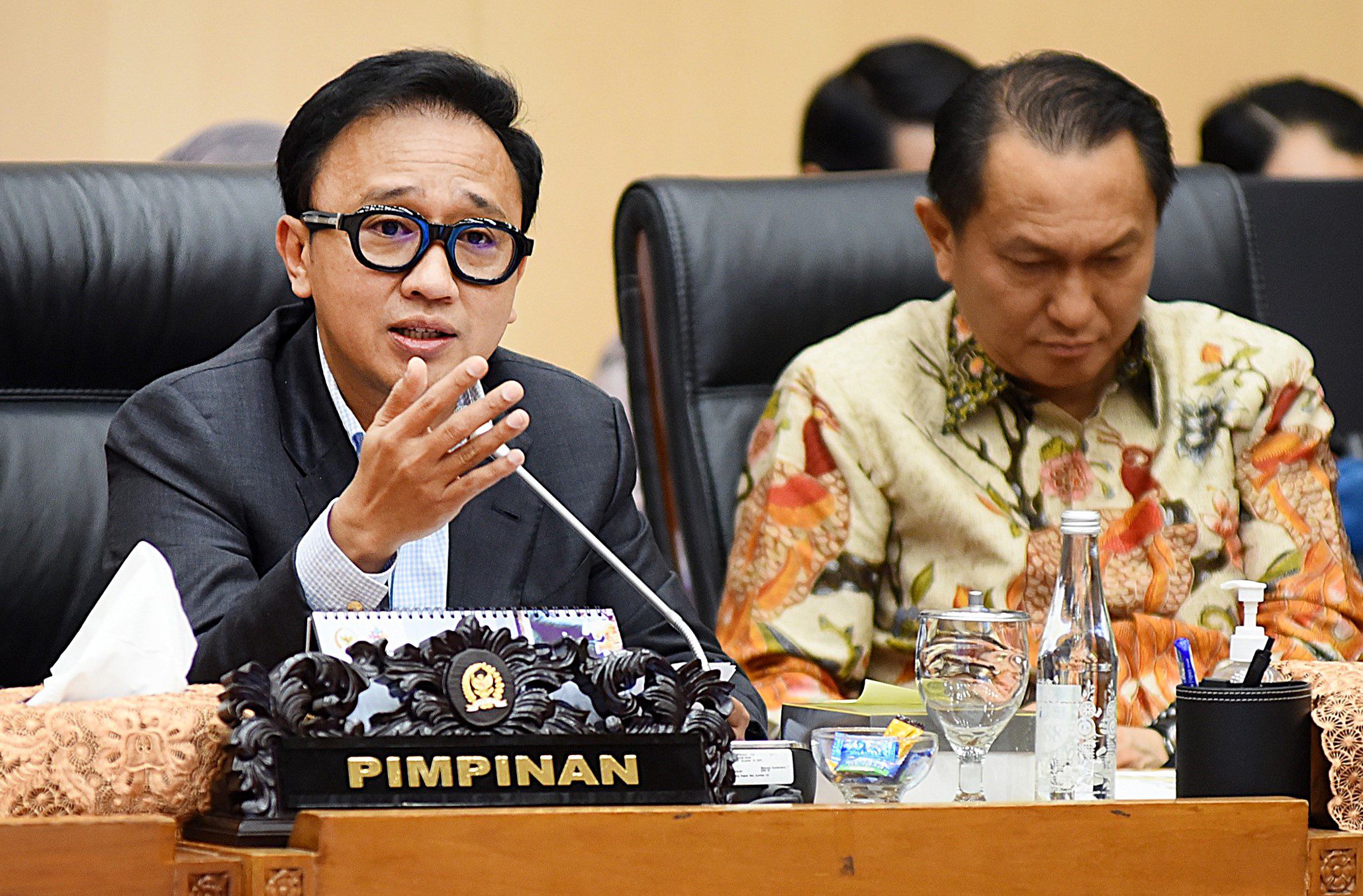 Wakil Ketua Komisi XII DPR RI Bambang Haryadi saat memimpin rapat yang digelar di Ruang Rapat Komisi XII, Gedung Nusantara I DPR RI, Senayan, Jakarta, Rabu (26/2/2025). Foto : Runi/Andri.