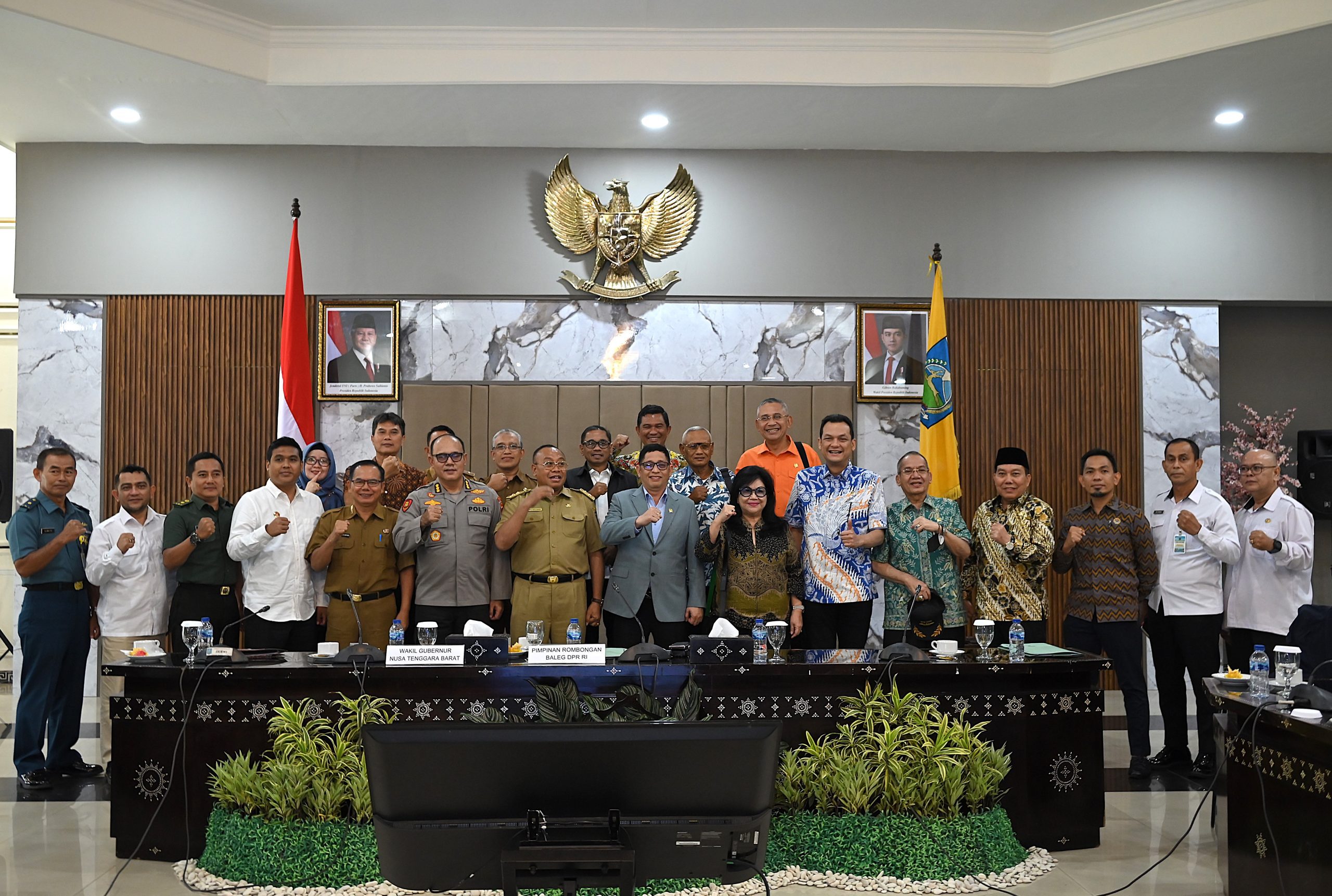 Ketua Badan Legislasi (Baleg) DPR RI Bob Hasan daman Kunjungan Kerja Badan Legislasi di Mataram, NTB, Senin (24/2/2025). Foto : Hira/Andri.
