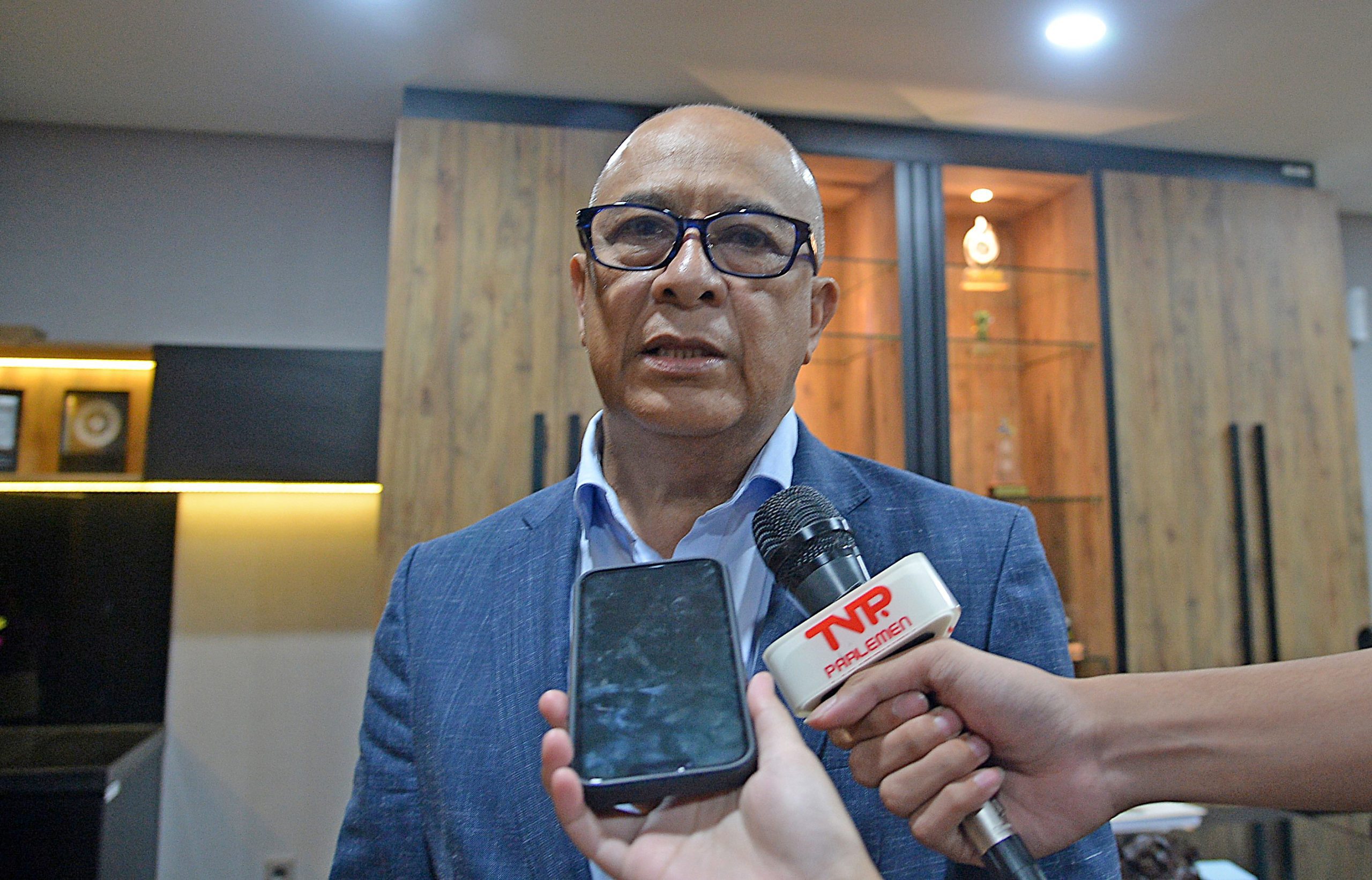Anggota Komisi V DPR RI Syarief Abdullah usai menerima audiensi dari DPRD Kabupaten Sambas, Provinsi Kalimantan Barat, di Gedung Nusantara II, Senayan, Jakarta, Kamis (20/2/2025). Foto : Andri.
