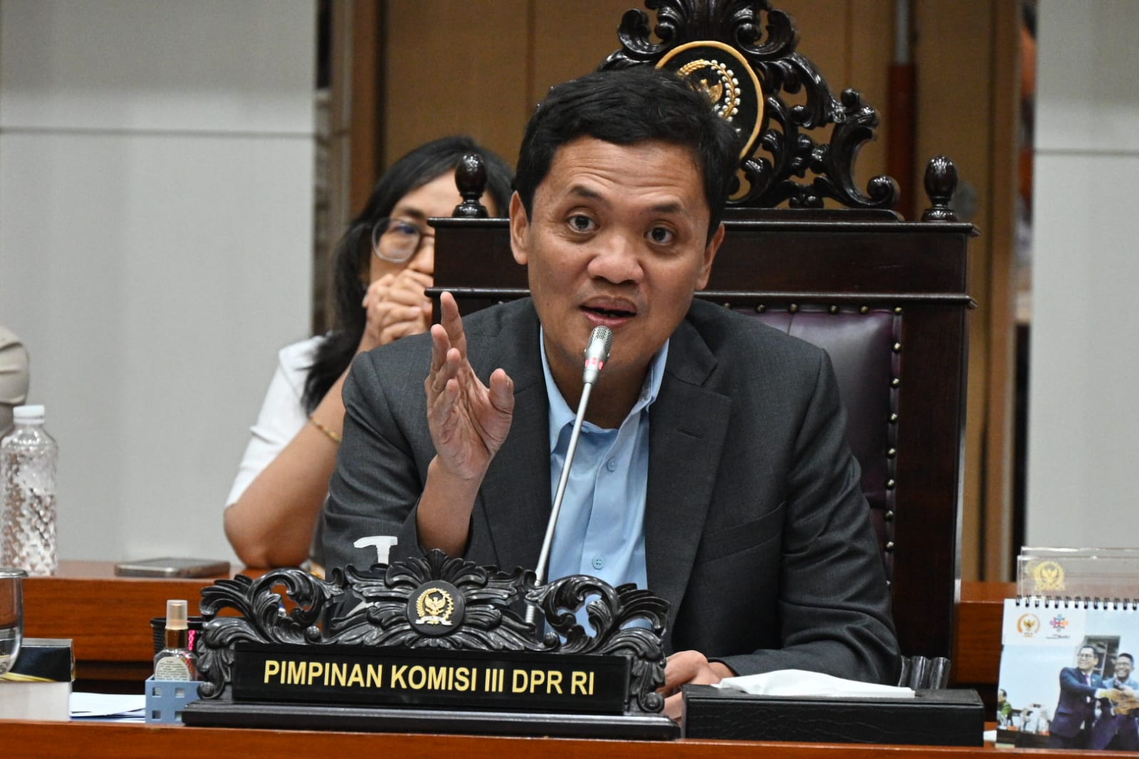 Komisi III DPR RI dipimpin Ketua Komisi III DPR RI, Habibburokhman, saat menerima aspirasi dari PT Indosari Murni terkait eksekusi lahan Universitas Persada Indonesia (UPI), di Gedung Nusantara II, DPR RI, Senayan, Jakarta, Selasa (18/2/2025). Foto: Dep/vel.