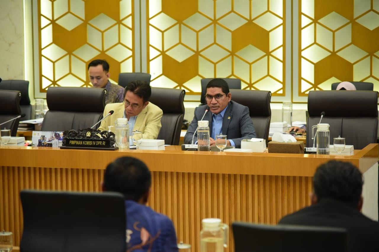 Wakil Ketua Komisi IV DPR RI Ahmad Yohan, saat menerima audiensi dengan DPRD Kabupaten Garut, Jawa Barat, di Jakarta, Rabu (12/02/2025). Foto: Oji/vel.