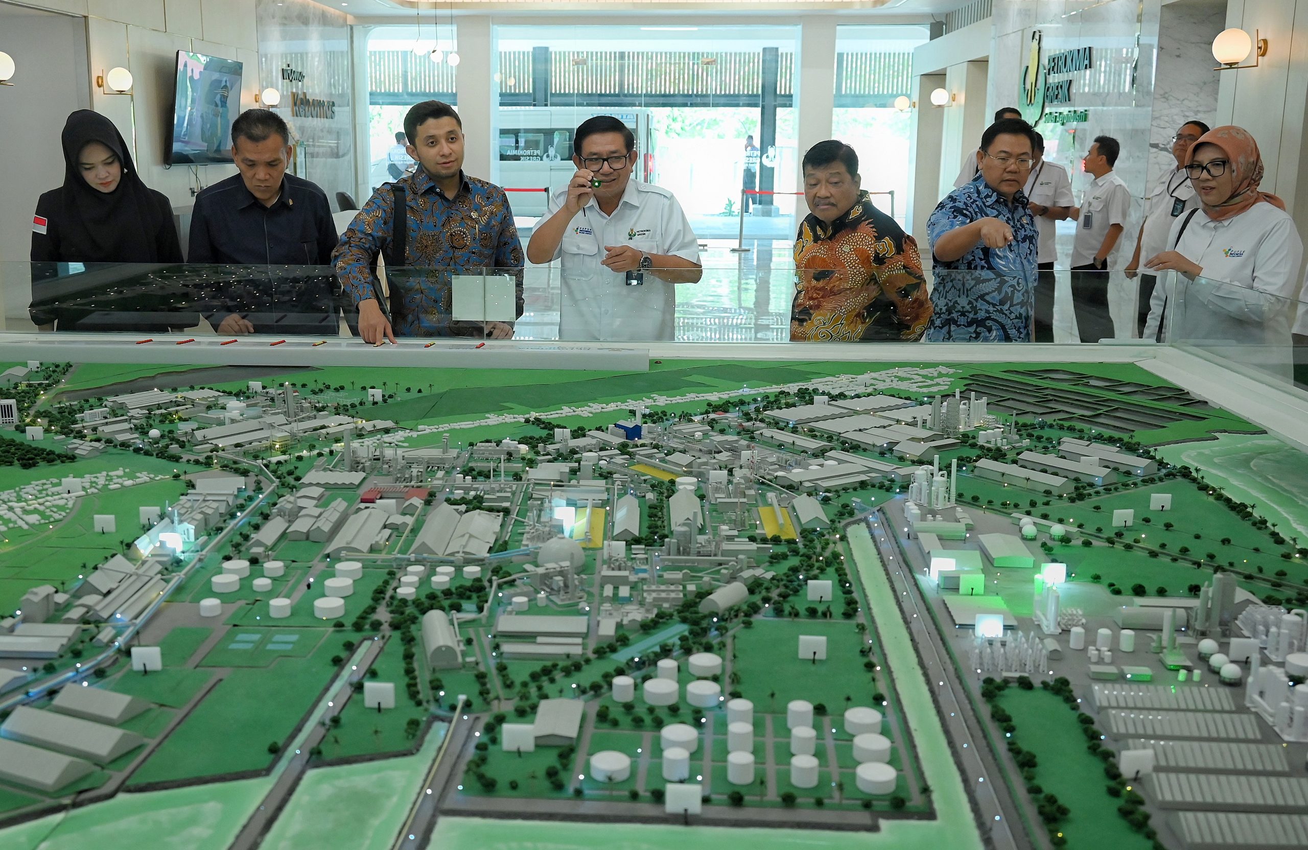 Wakil Ketua BAKN DPR RI Habib Idrus Aljufri saat memimpin Kunjungan Kerja Spesifik Tim BAKN DPR RI, ke Gresik, Jawa Timur, Jumat (7/2/2025). Foto : Tari/Andri.