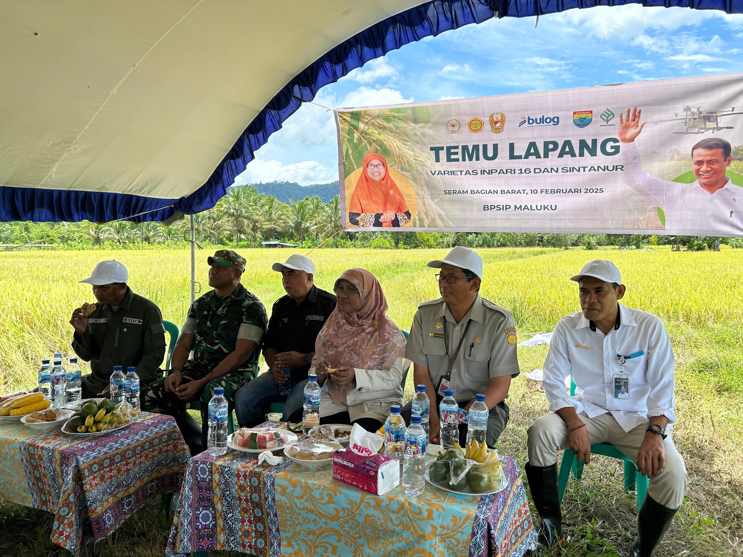 Anggota Komisi IV DPR RI, Saadiah Uluputty, saat menggelar kegiatan Temu Lapang di Desa Waimital, Seram Bagian Barat, Senin (10/2/2025). Foto: Ist/vel.