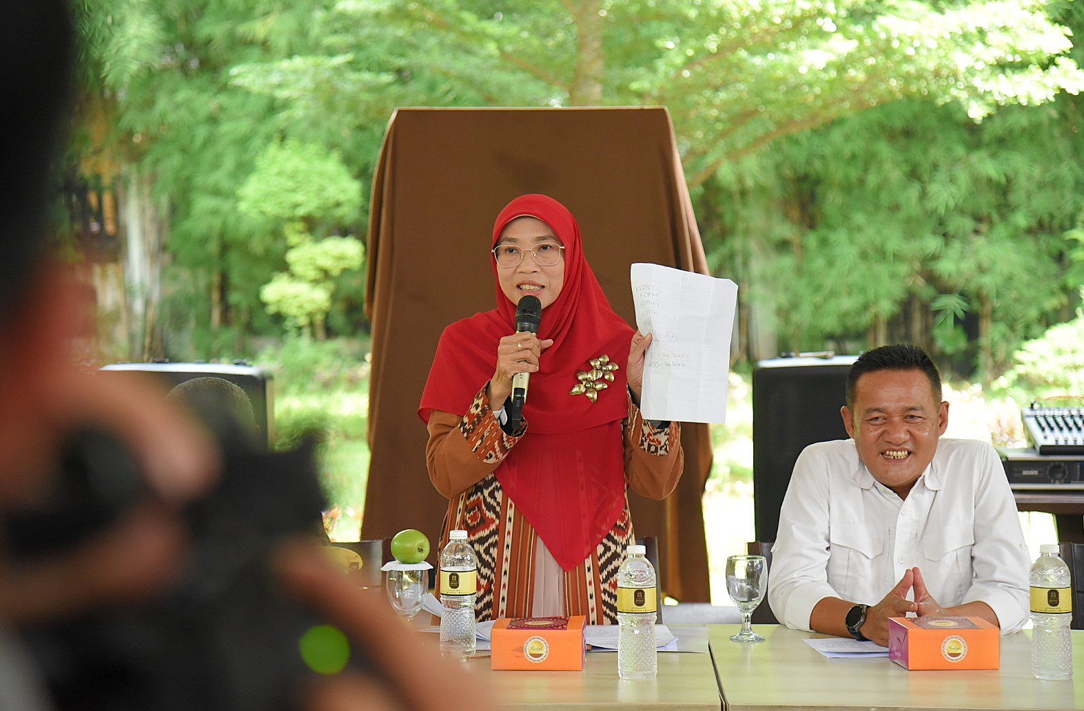 Ketua BAM DPR RI Netty Prasetiyani saat melakukan kunjungan kerja di Kabupaten Bekasi, Jawa Barat, Kamis (20/2/2025). Foto : Aar/Andri.
