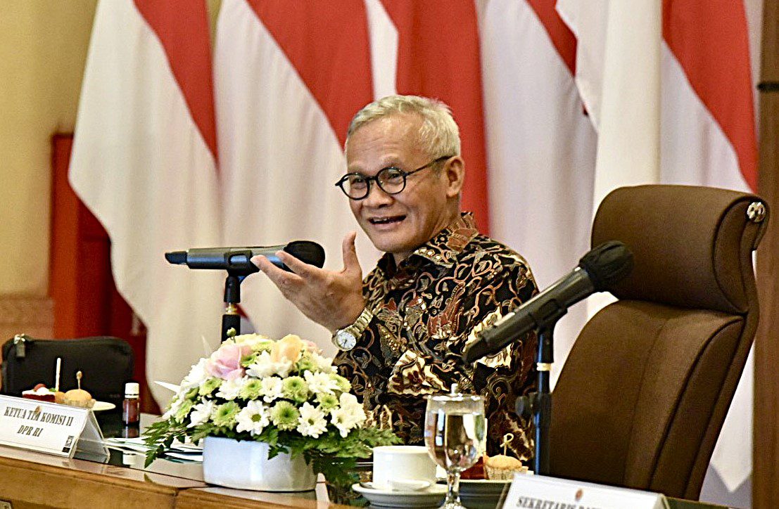 Wakil Ketua Komisi II DPR RI Aria Bima pada saat memimpin kunjungan kerja spesifik Komisi II DPR RI di Kantor Gubernur provinsi DIY, Rabu (19/2/2025). Foto : Tra/Andri.
