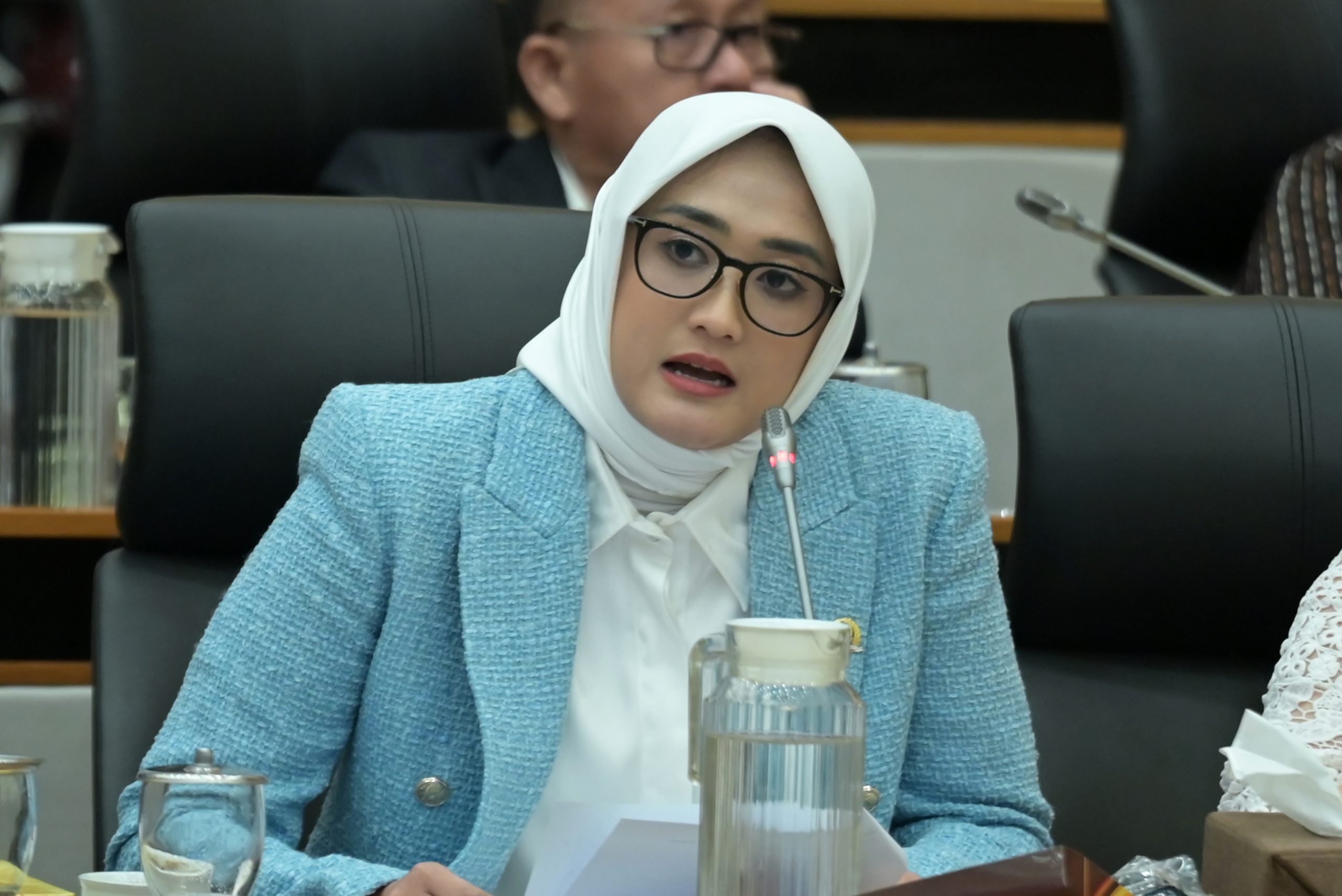 Anggota Komisi IV DPR RI Rina Sa'adah dalam Rapat Kerja Komisi IV DPR RI dengan KKP di Gedung Nusantara, Senayan, Jakarta, Kamis (27/2/2025). Foto : Andri.