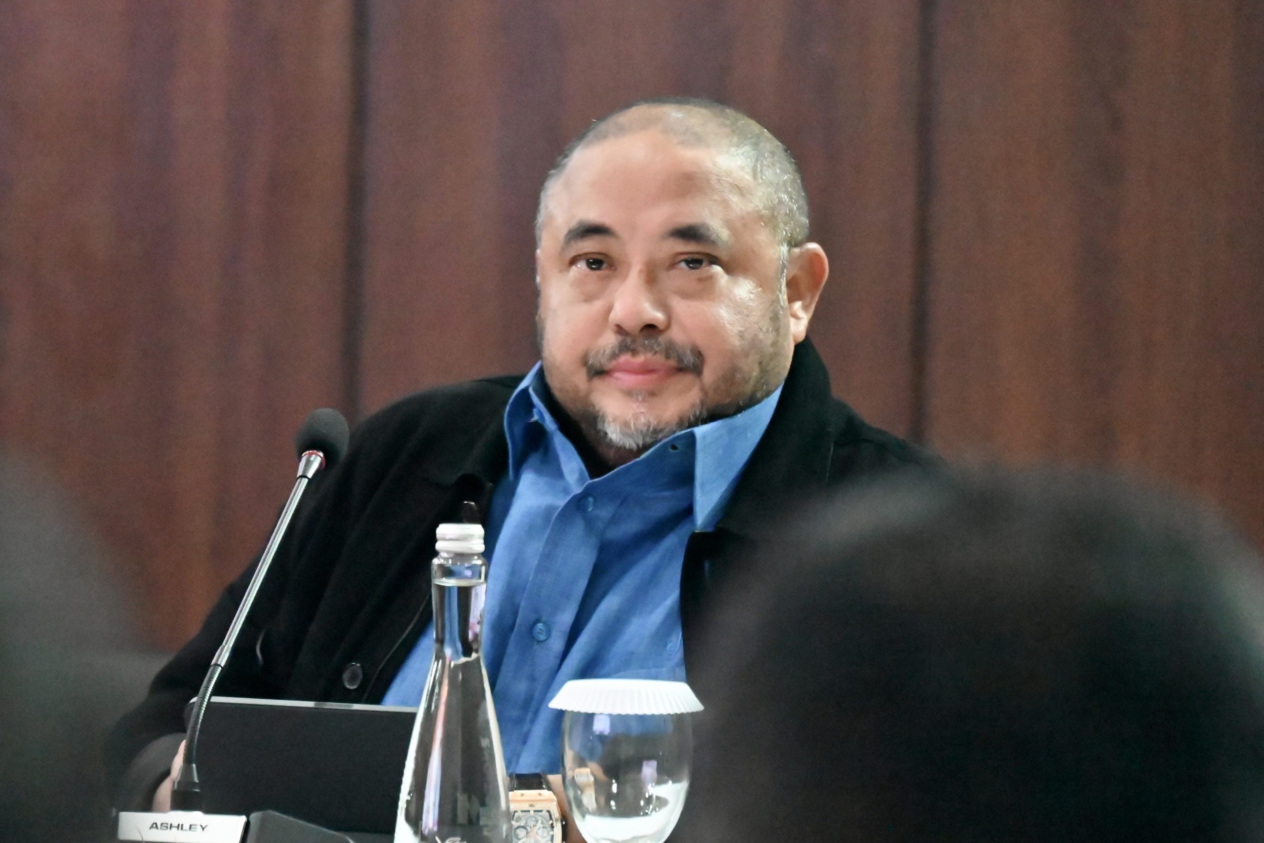 Anggota Komisi III DPR RI Habib Aboe Bakar Al-Habsyi, saat mengikuti kunjungan kerja Komisi III ke Polsek Banjarmasin Selatan, Banjarmasin, Kalimantan Selatan, Kamis (13/2/2025). Foto: Ria/vel.