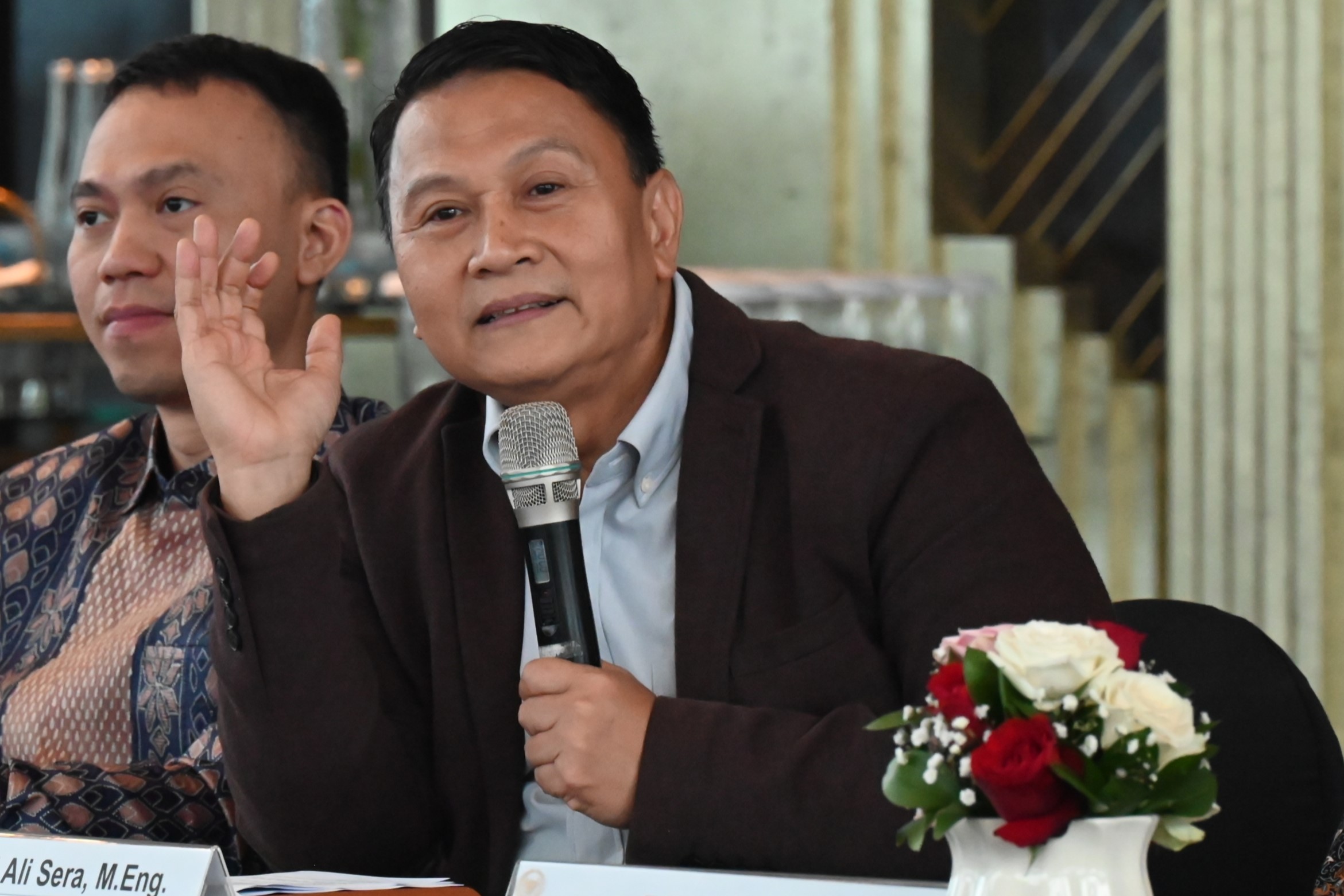 Ketua BKSAP DPR RI, Mardani Ali Sera, dalam Focus Group Discussion (FGD) yang digelar bekerja sama dengan Westminster Foundation for Democracy (WFD) di Tangerang, Rabu (19/3/2025). Foto: Balggys/vel.