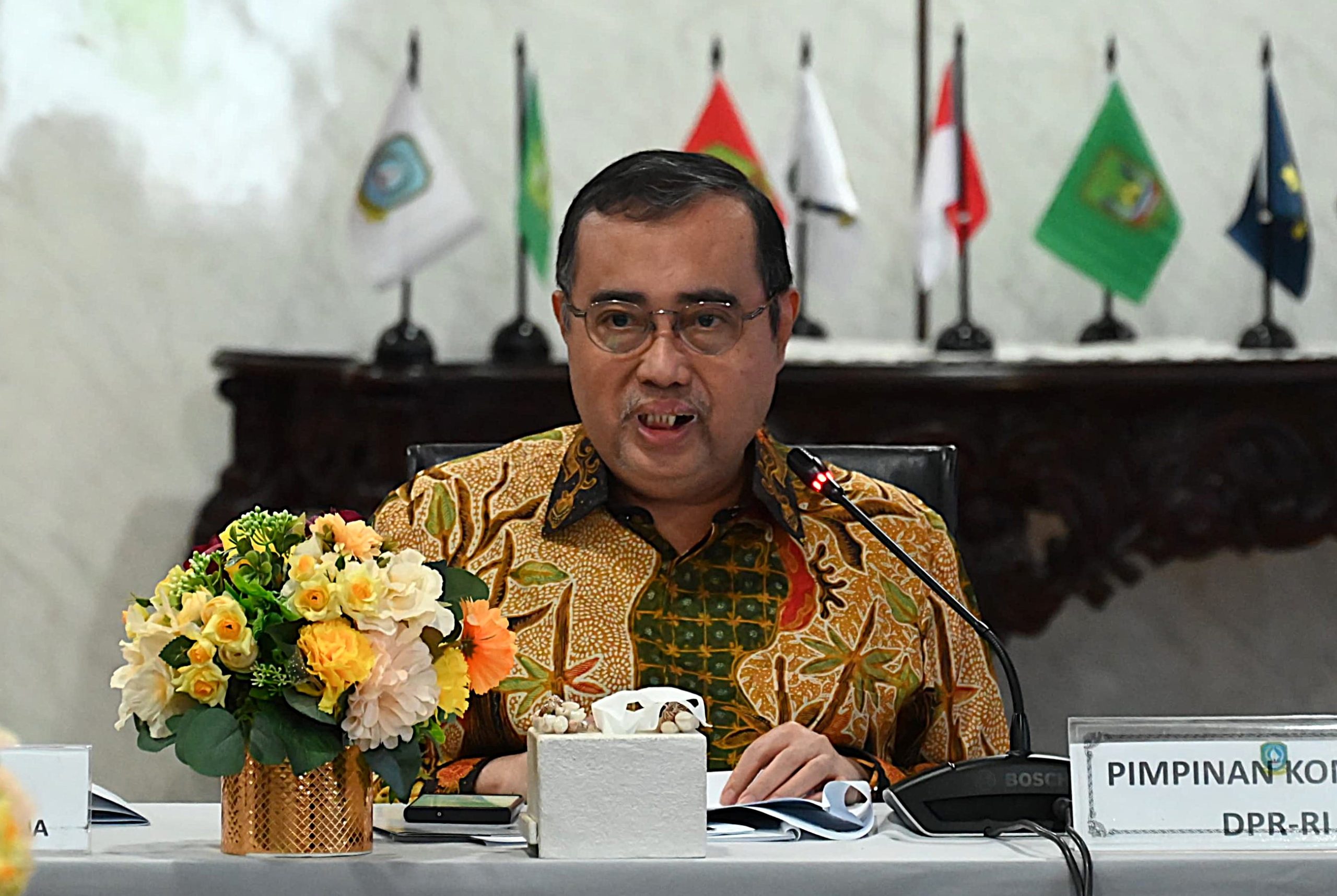 Wakil Ketua Komisi IX DPR RI Yahya Zaini saat melakukan pertemuan dengan Dinas Ketenagakerjaan Kepulauan Riau (Kepri) pada Kamis (13/3/2025). Foto : Aha/Andri.
