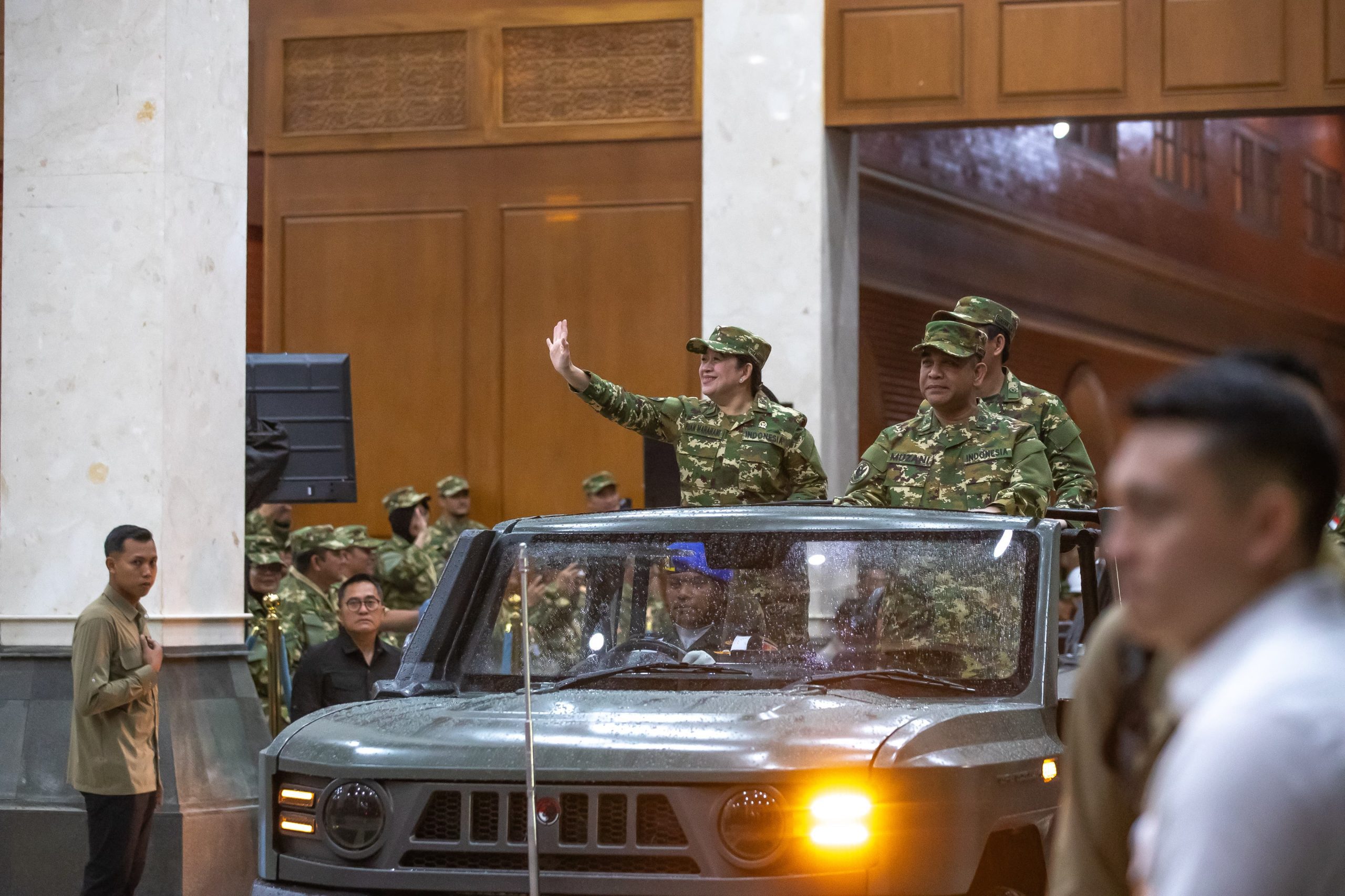 Ketua DPR RI Dr. (H.C.) Puan Maharani, saat menghadiri penutupan retret kepala daerah yang digelar di Akademi Militer (Akmil) Magelang, Jumat (28/2/2025). Foto: Ist/vel.