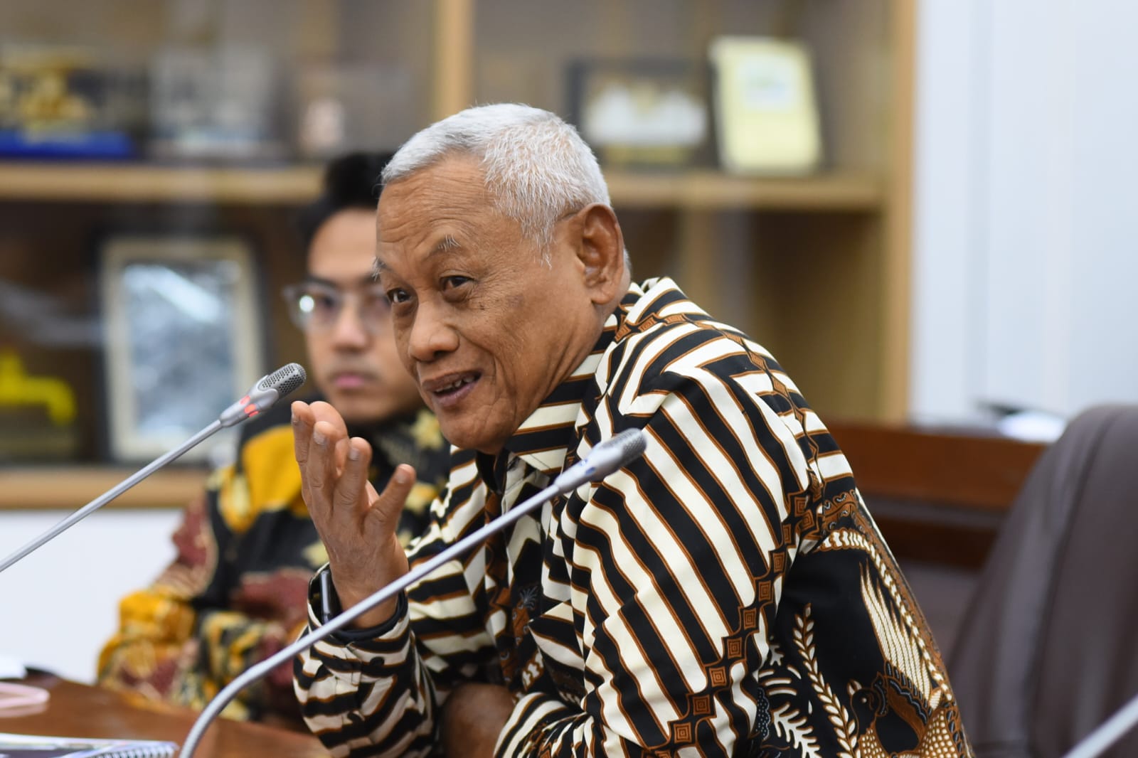 Anggota Komisi VI DPR RI Subardi dalam Rapat Dengar Pendapat Komisi VI DPR dengan para Dirut BUMN Karya, di Kompleks Parlemen, Senayan, Jakarta, Rabu (5/3/2025). Foto: Runi/vel.