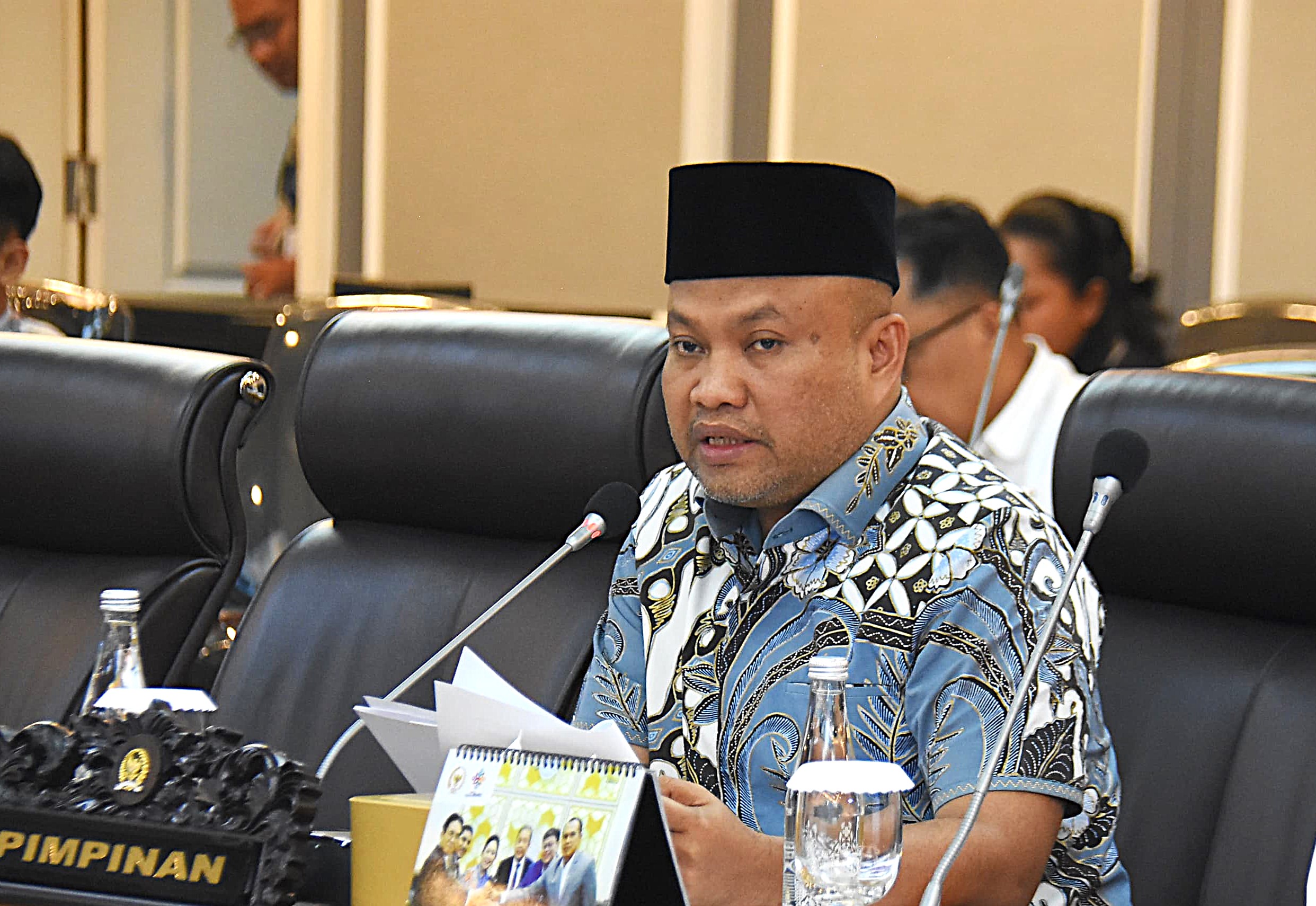 Wakil Ketua Komisi XIII DPR RI Sugiat Santoso dalam Audiensi Komisi XIII dengan eks karyawan OCI di Gedung Nusantara II, DPR RI, Senayan, Jakarta, Rabu (23/4/2025). Foto : Runi/Andri.