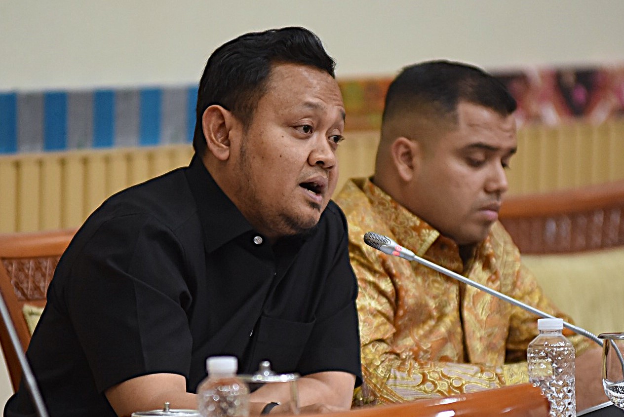 Anggota Komisi III DPR RI Bimantoro Wiyono dalam Rapat Dengar Pendapat (RDP) dan Rapat Dengar Pendapat Umum (RDPU) Komisi III dengan para mantan pemain Oriental Circus Indonesia (OCI) di Gedung Nusantara II, DPR RI, Senayan, Jakarta, Senin (21/4/2025). Foto : Devi/Andri.