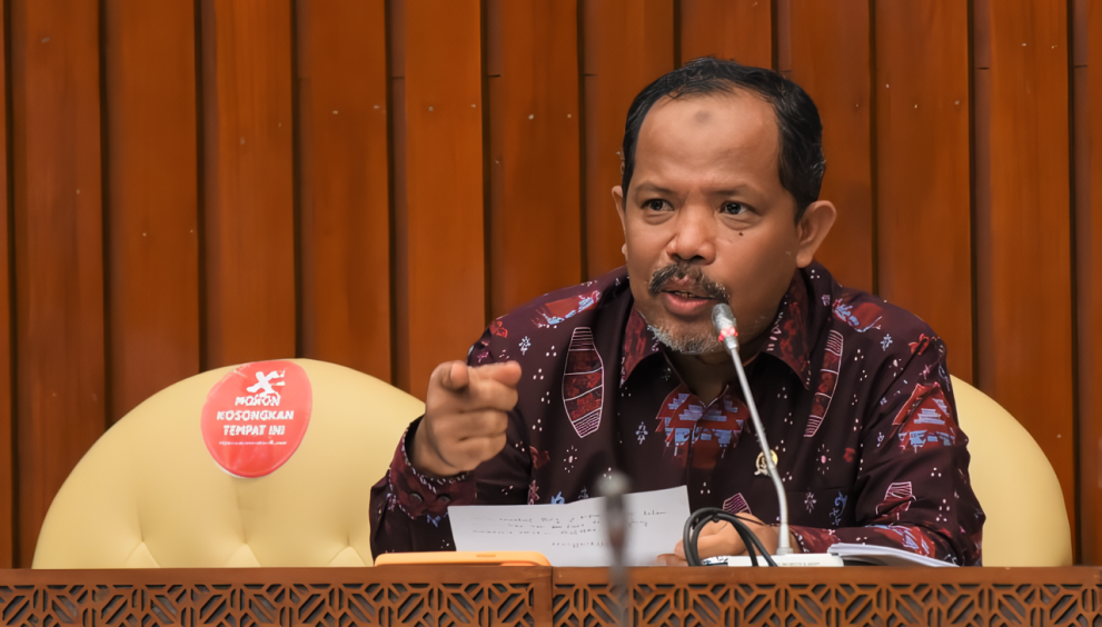 Anggota Komisi IV DPR RI Johan Rosihan. Foto: Dok/vel.
