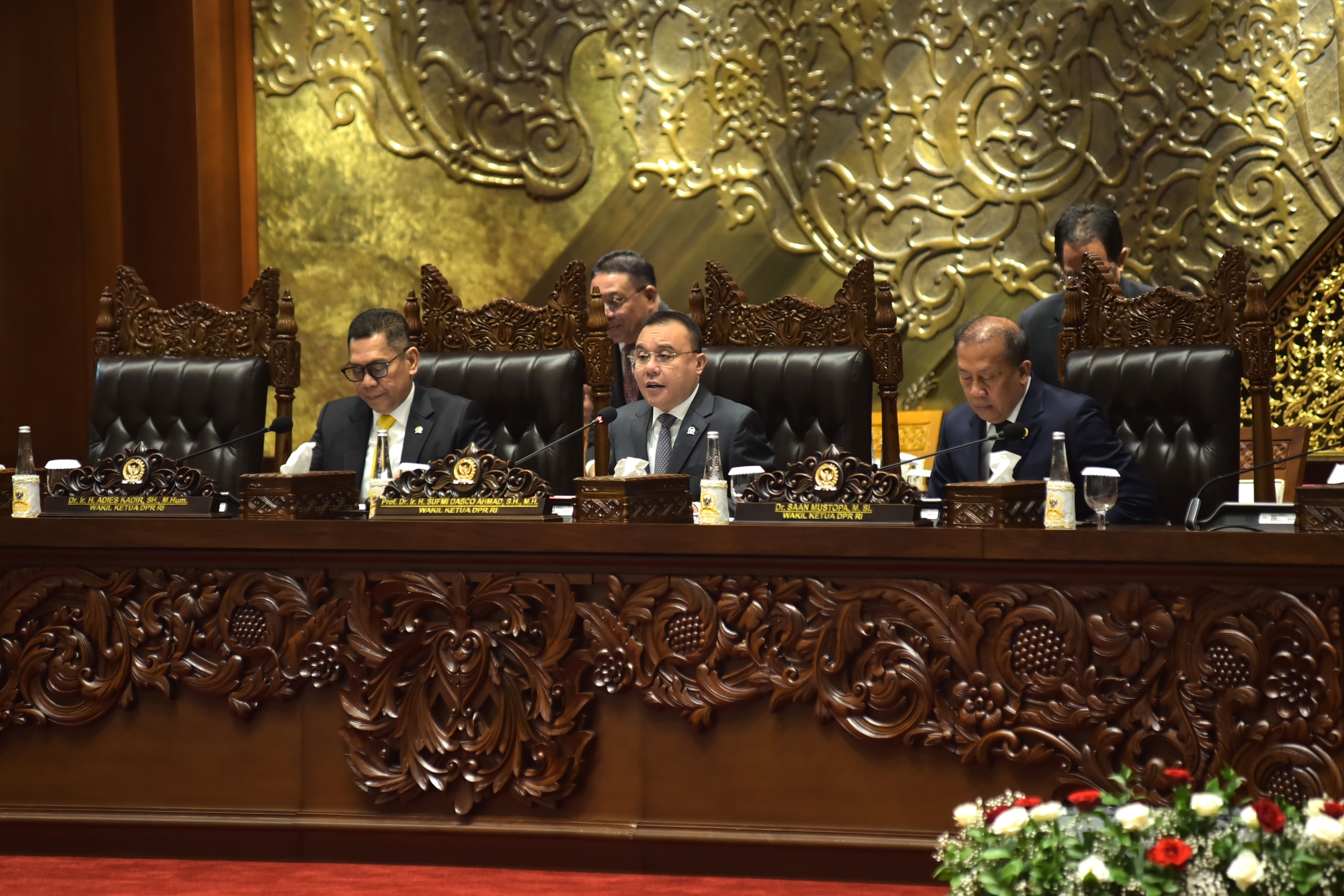 Wakil Ketua DPR RI Sufmi Dasco Ahmad saat membuka Rapat Paripurna DPR Ke-17 Masa Persidangan III Tahun Sidang 2024-2025 di Gedung Nusantara, Kamis (17/4/2025). Foto: Geraldi/vel.