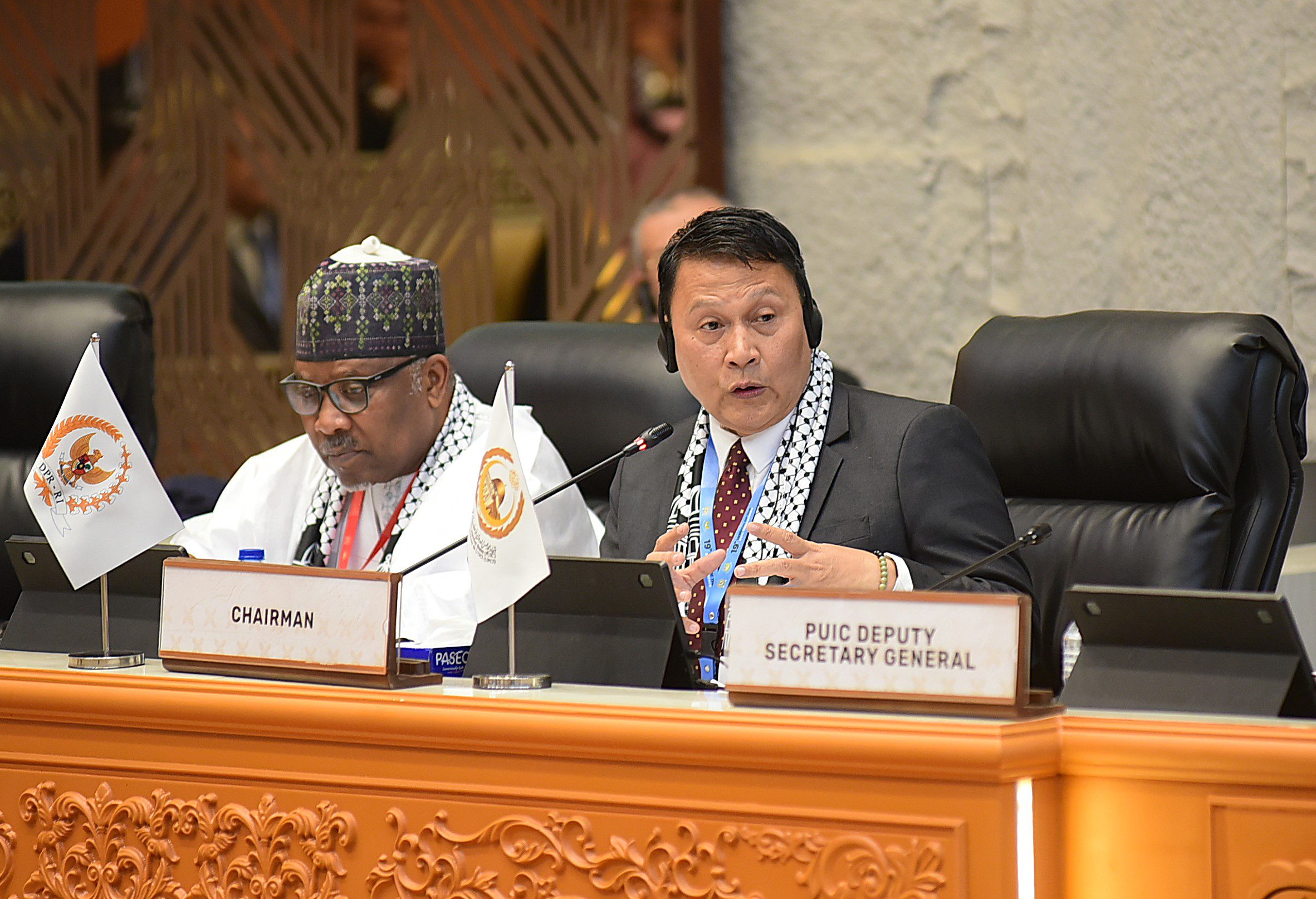 Ketua Badan Kerja Sama Antar Parlemen (BKSAP) DPR RI Mardani Ali Sera saat menghadiri 13th Meeting of the Permanent Committee on Palestine di Ruang Komisi V DPR RI, Senayan, Jakarta, Senin (12/5/2025). Foto : Oji/Andri.