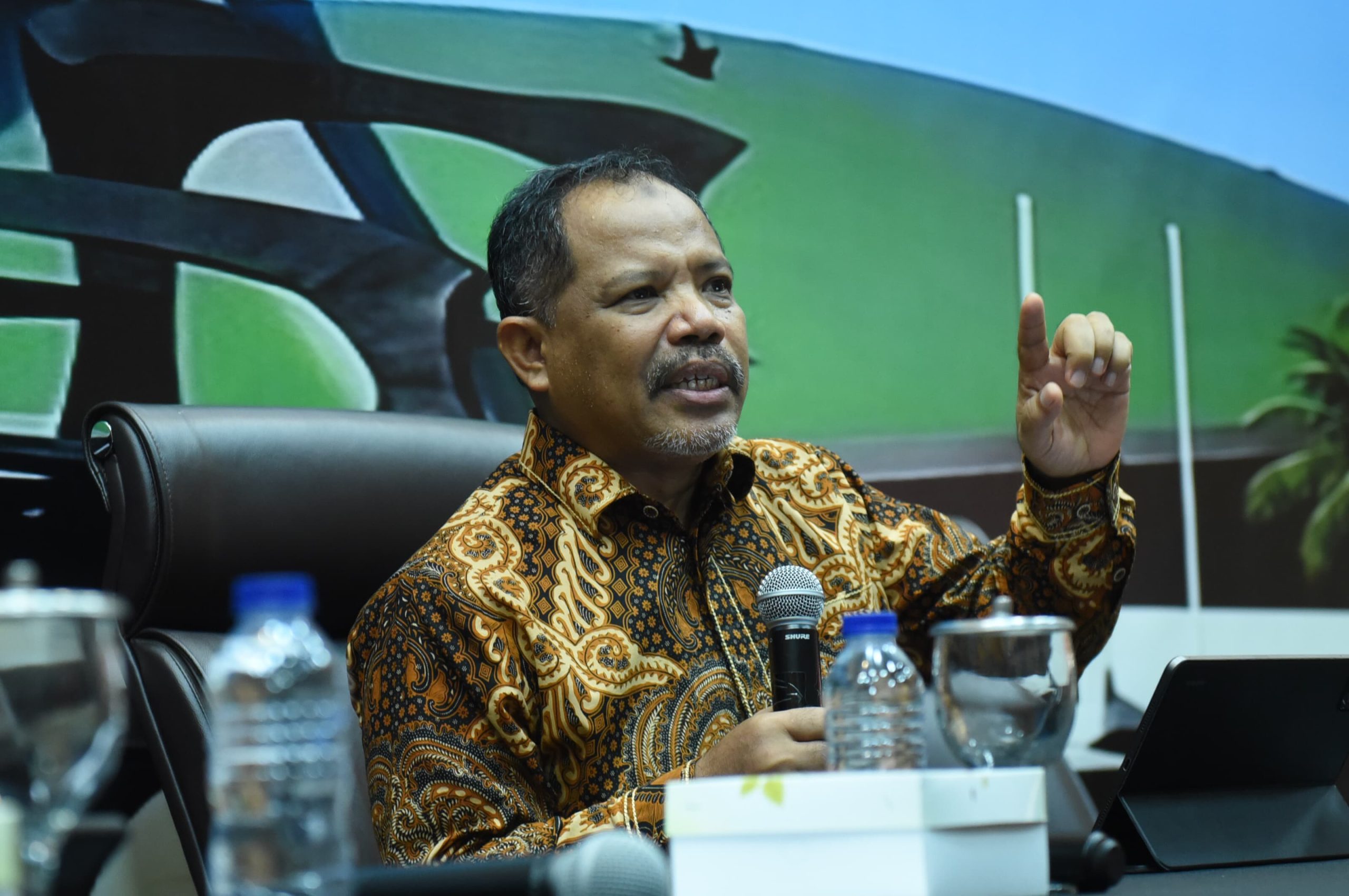 Anggota Komisi IV DPR RI Johan Rosihan dalam Forum Legislasi bertajuk DPR Segera Bahas RUU Pangan Untuk Mendukung Program Pemerintah, di Nusantara I, Kompleks Parlemen, Senayan, Jakarta, Selasa (20/5/2025). Foto: Jaka/vel.