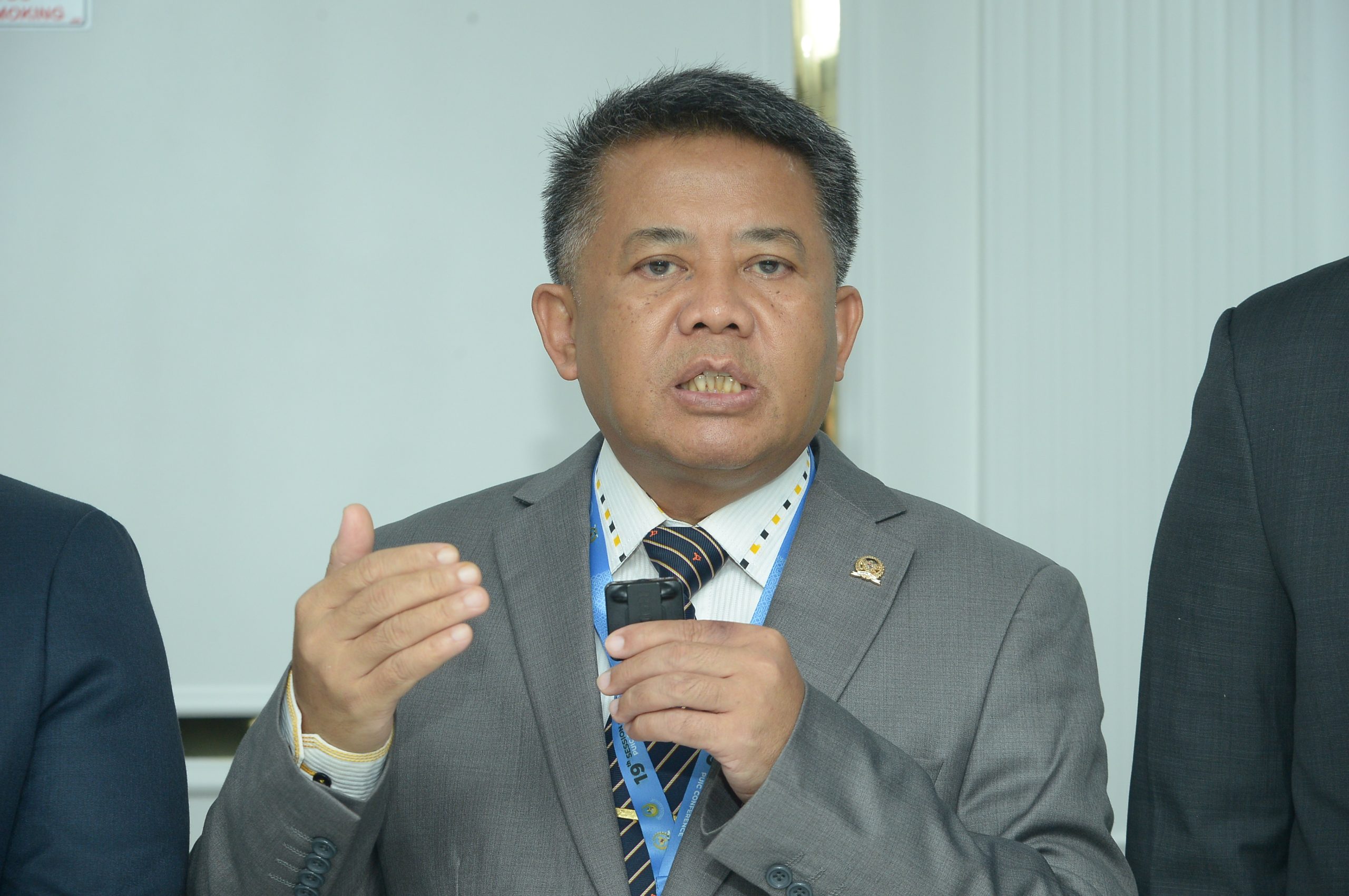 Anggota Badan Kerja Sama Antar-Parlemen (BKSAP) DPR RI, Mohamad Sohibul Iman, saat mengikuti Sidang ke-19 Parliamentary Union of the OIC Member States (PUIC), di Gedung Nusantara, Senayan, Jakarta, Rabu (14/5/2025). Foto: Runi/vel.