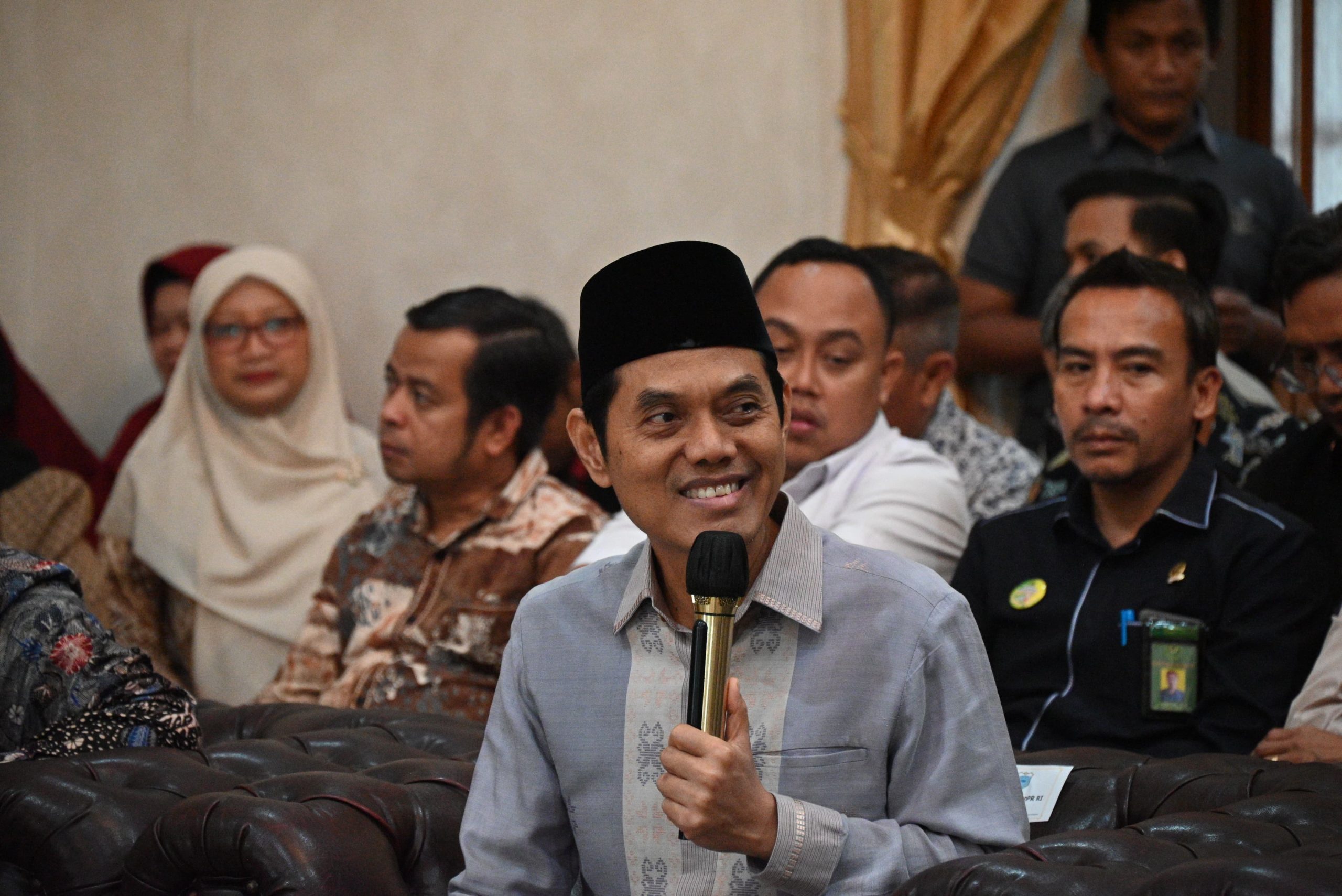 Wakil Ketua Komisi II DPR RI Zulfikar Arse Sadikin saat melakukan kunjungan kerja di Gedung Pendopo Pandeglang, Banten, Kamis (22/5/2025). Foto: Agung/vel.