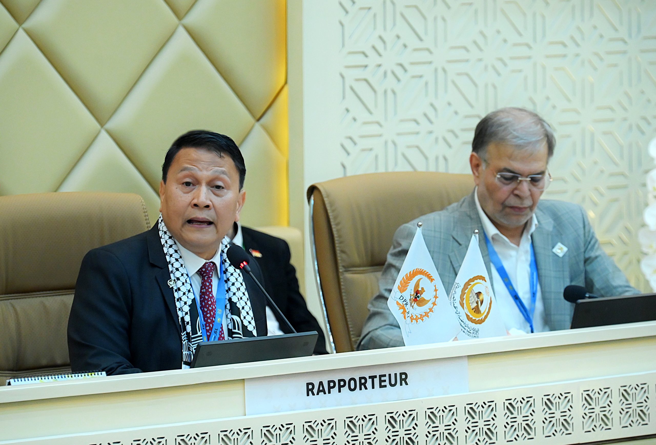 Ketua Badan Kerja Sama Antar-Parlemen (BKSAP) DPR RI Mardani Ali Sera dalam 11th Meeting of the Specialised Permanent Committee on Political Affairs and Foreign Relations, bagian dari rangkaian Konferensi ke-19 Persatuan Parlemen Negara-Negara Anggota OKI (PUIC). Foto : Tari/Andri.
