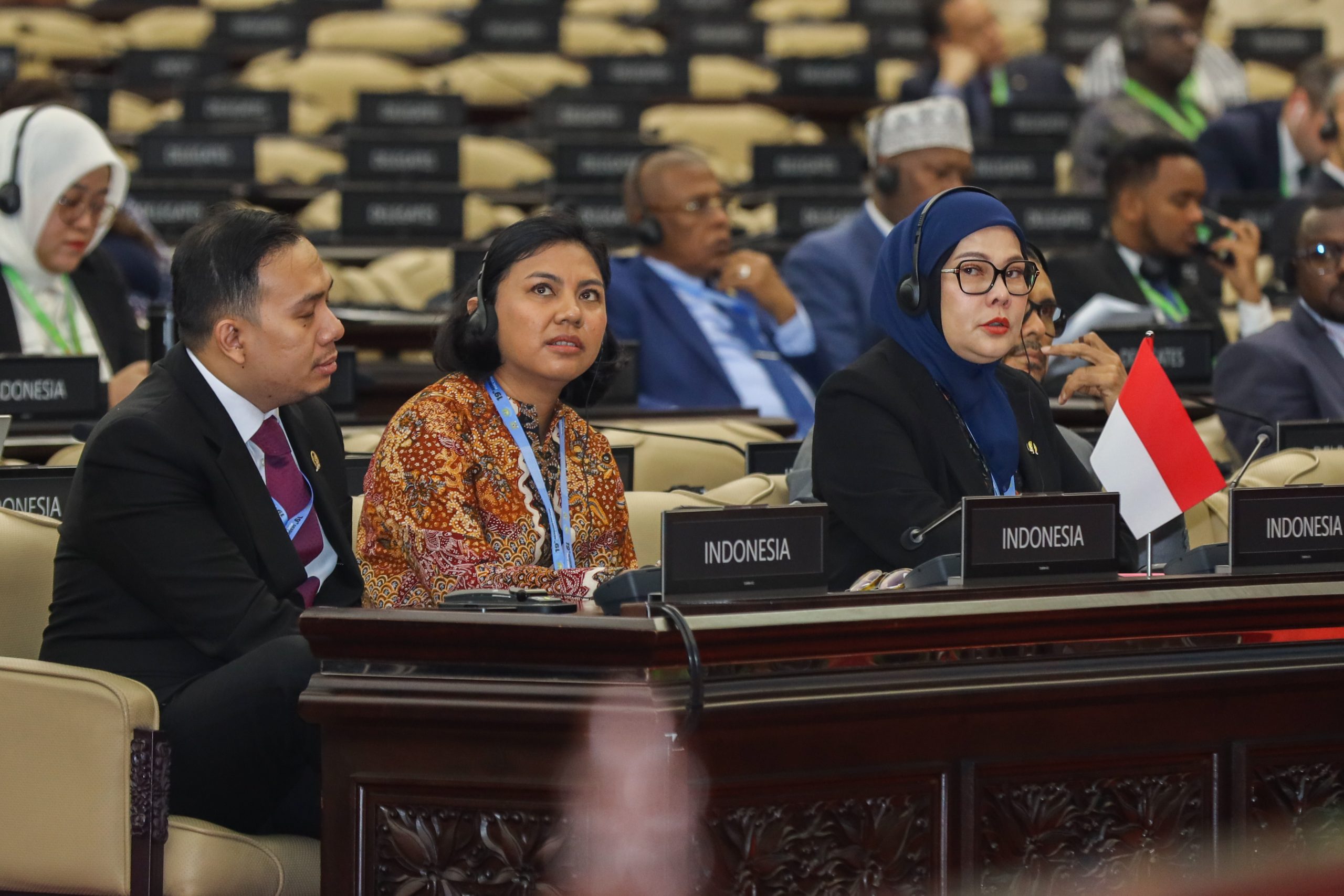 Wakil Ketua Badan Kerja Sama Antar-Parlemen (BKSAP) DPR RI Irine Yustiana Roba Putri (tengah) saat mengikuti rangkaian kegiatan PUIC yang berlangsung pada 12 Mei-15 Mei lalu. Foto: fira/vel.