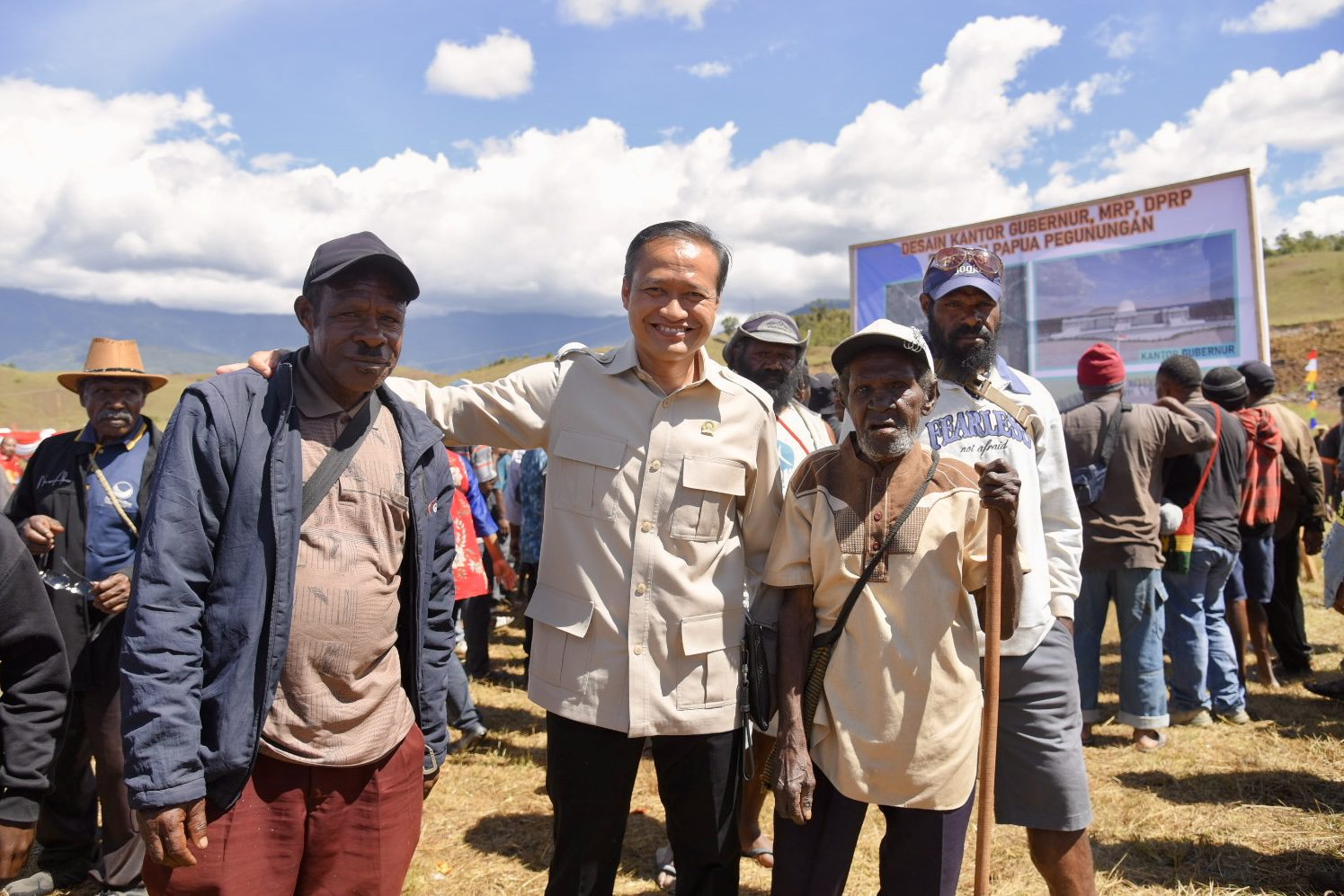 Anggota Komisi II DPR RI, Azis Subekti, saat kunjungan kerja spesifik Komisi II DPR RI ke Wamena, Provinsi Papua Pegunungan, Jumat (16/05/2025). Foto: Ulfi/vel.