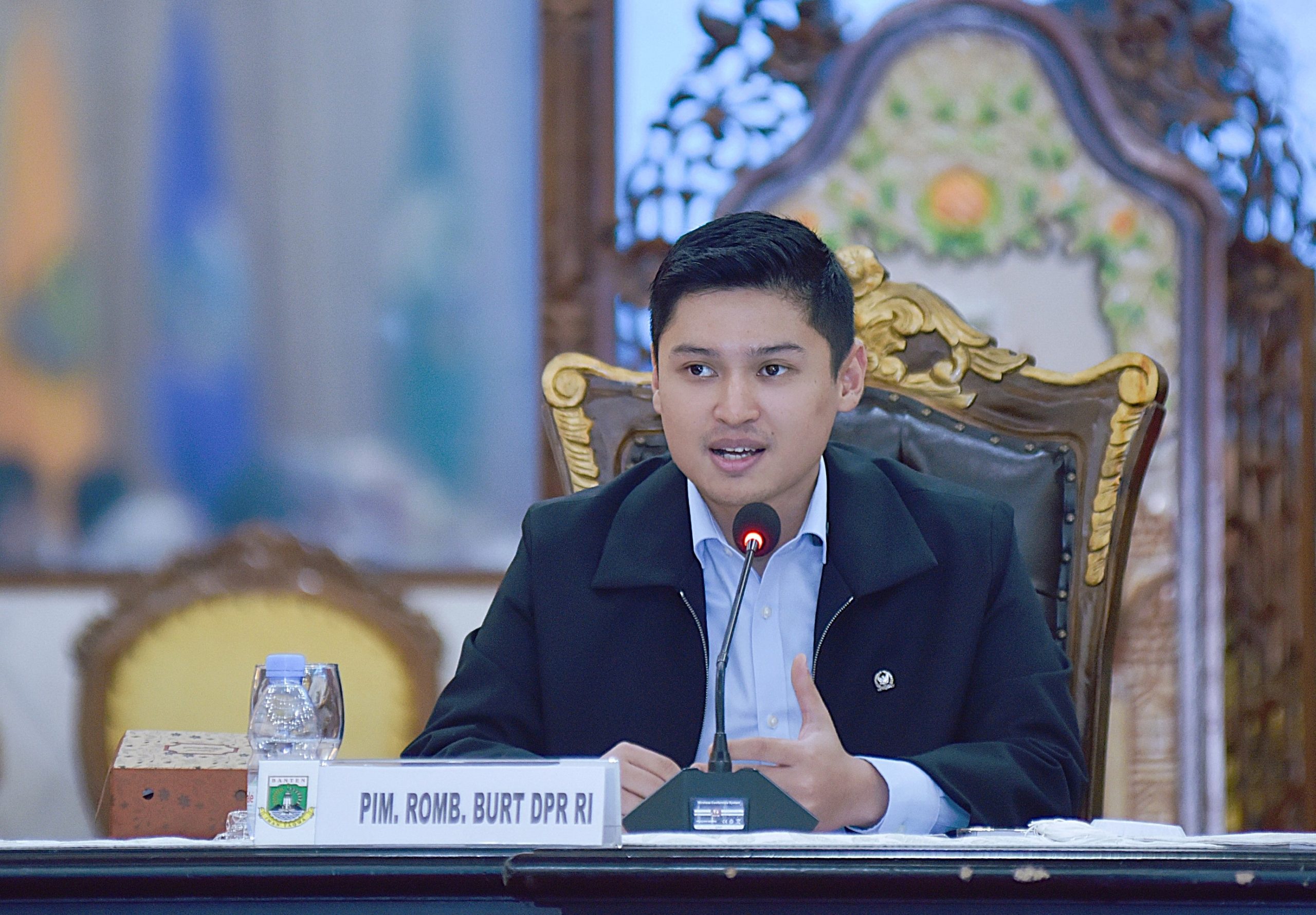 Ketua BURT DPR RI Rizki Aulia Rahman Natakusumah saat kunjungan kerja di Kantor Wakil Gubernur Banten, Senin (19/05/2025). Foto : Eno/Andri.