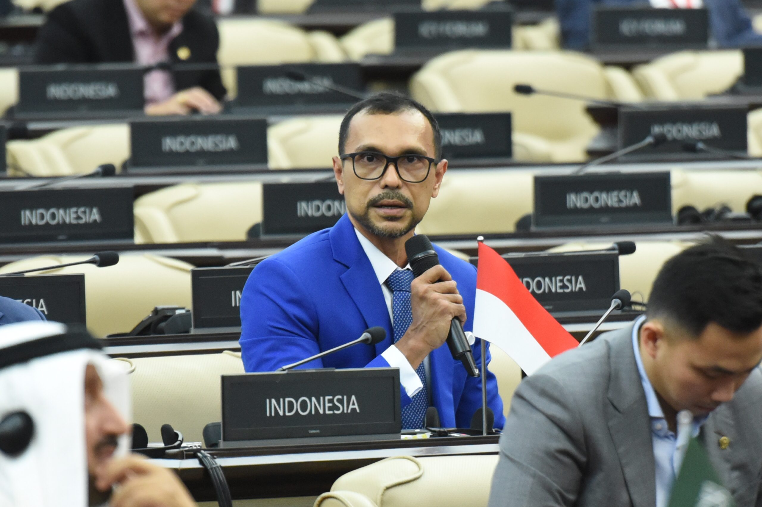 Anggota Badan Kerja Sama Antar-Parlemen (BKSAP) DPR RI, Fathi, dalam Work Session Konferensi ke-19 Uni Parlemen Negara-Negara Anggota OKI (PUIC), Kamis (15/5/2025). Foto: Jaka/vel.